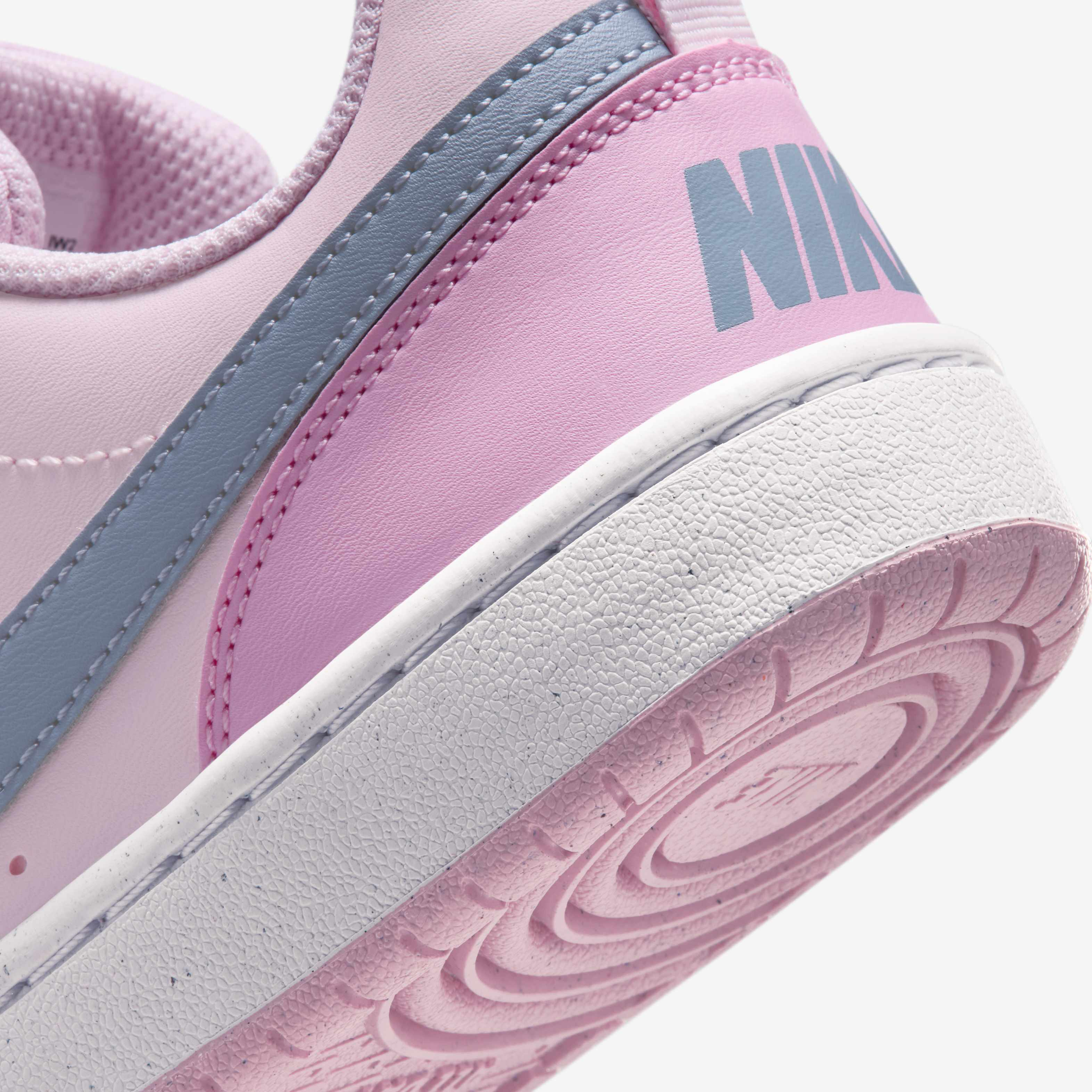 نايكي كورت بورو لو ريكرافت image number 7