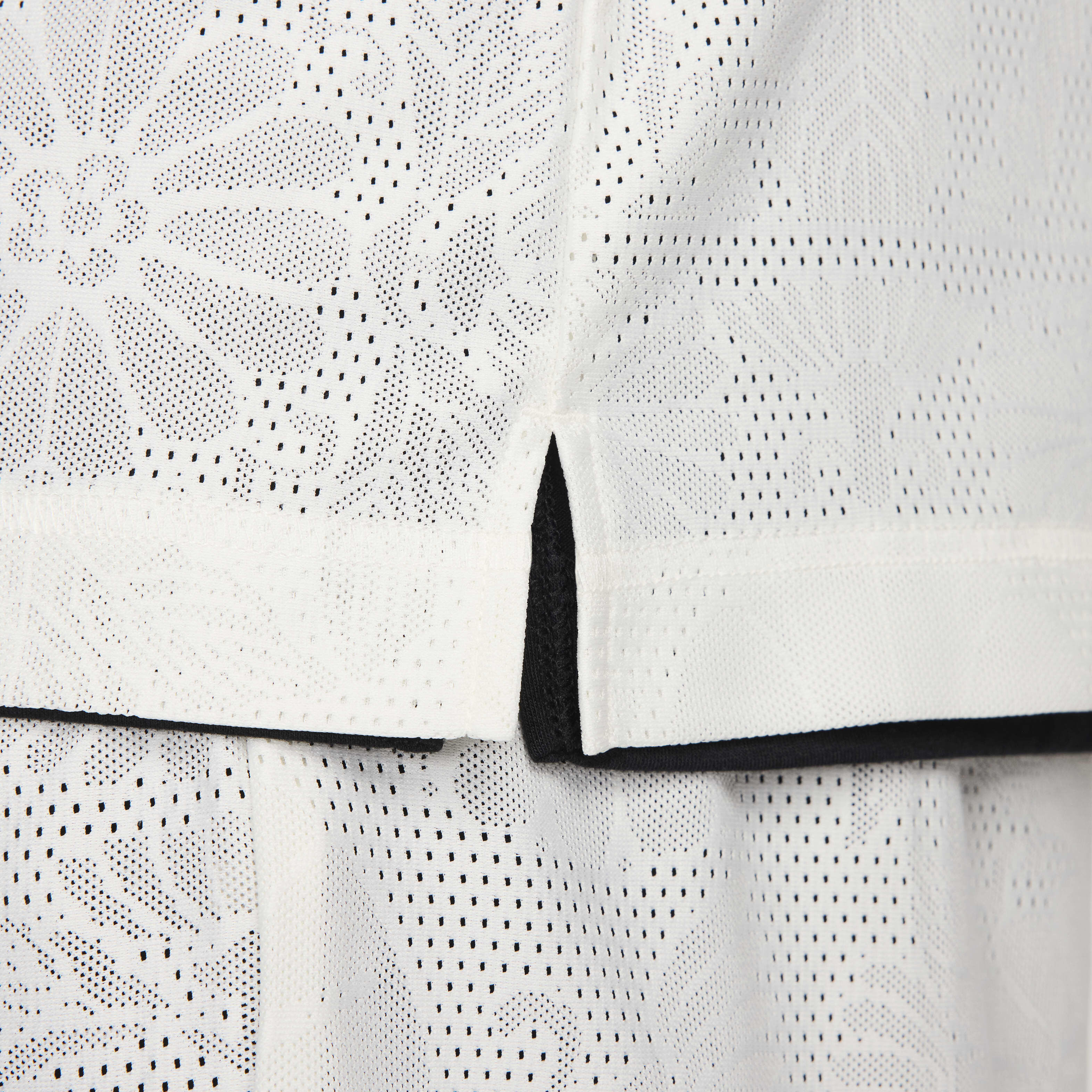 نايكي ستاندرد ايشو image number 4