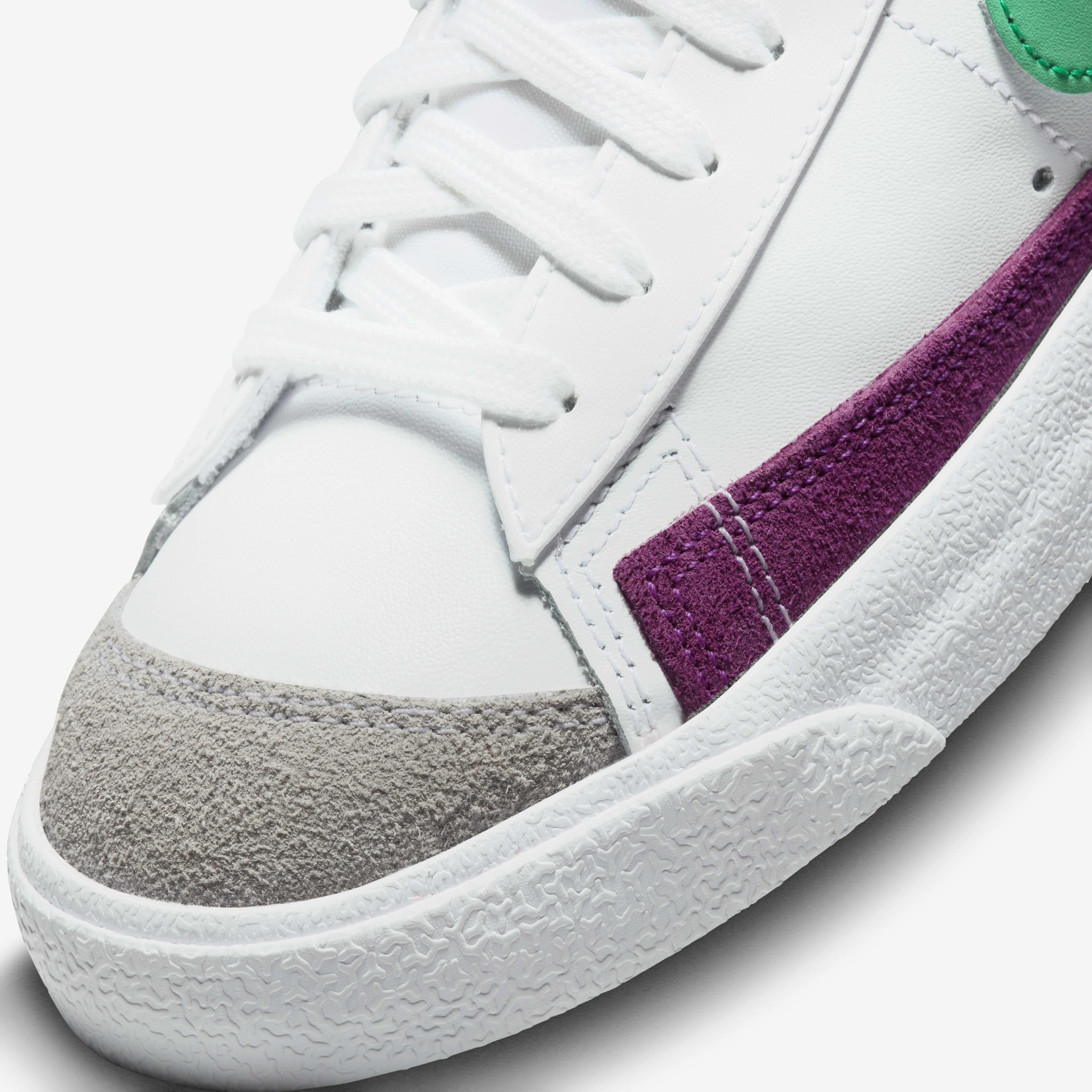 نايكي بليزر ميد '77 فينتدج image number 6