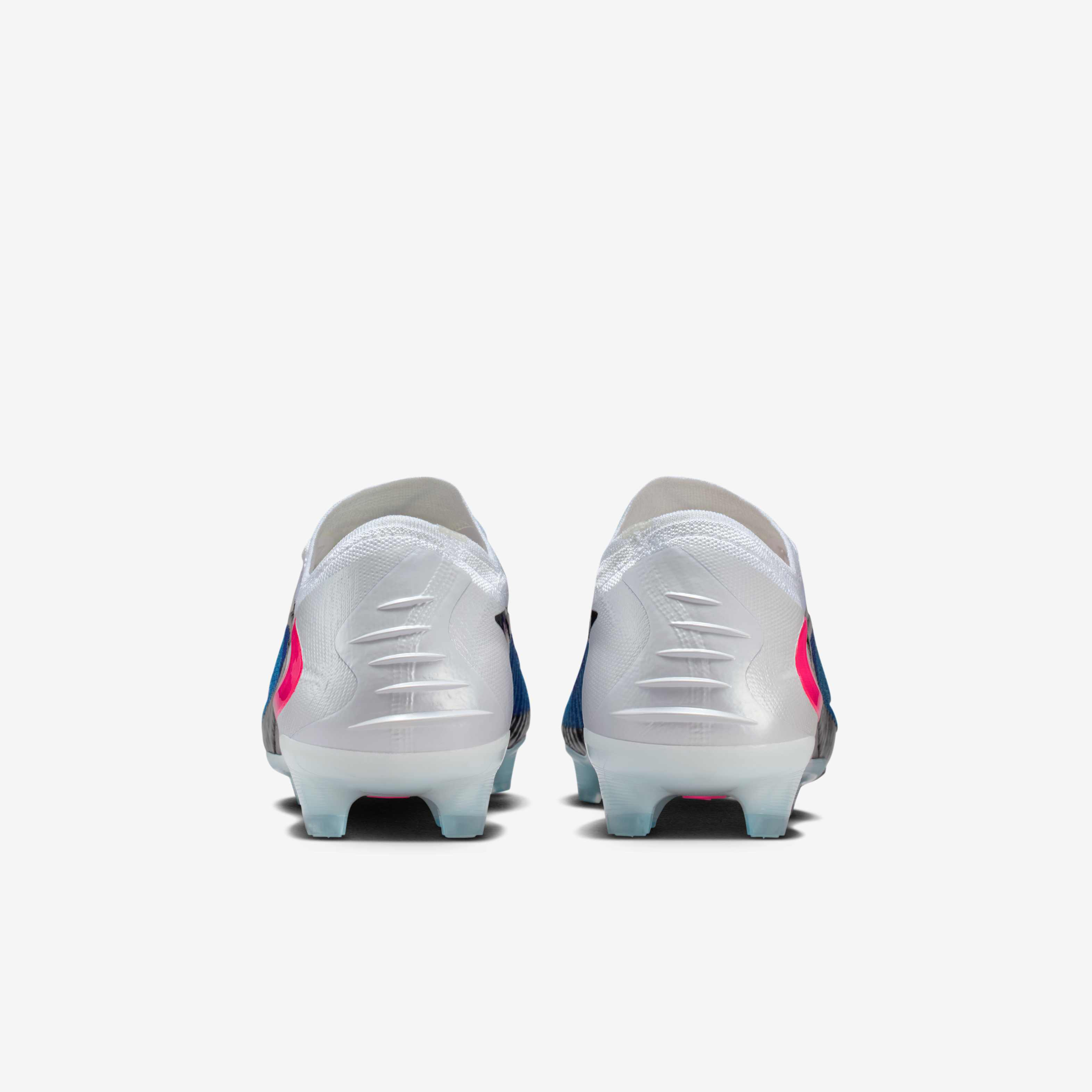 Nike Phantom 6 Low Elite image number 5