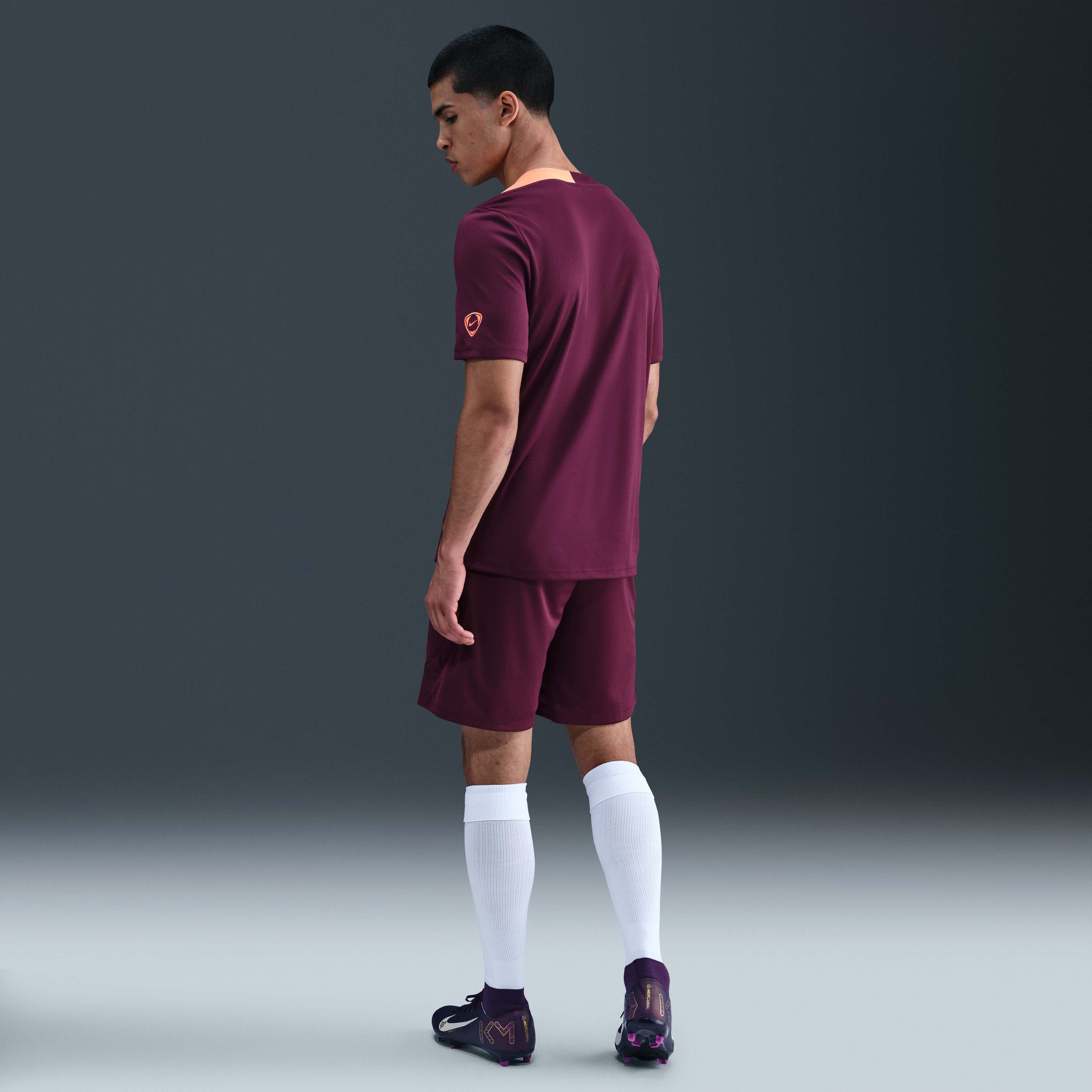 Nike Strike image number 3