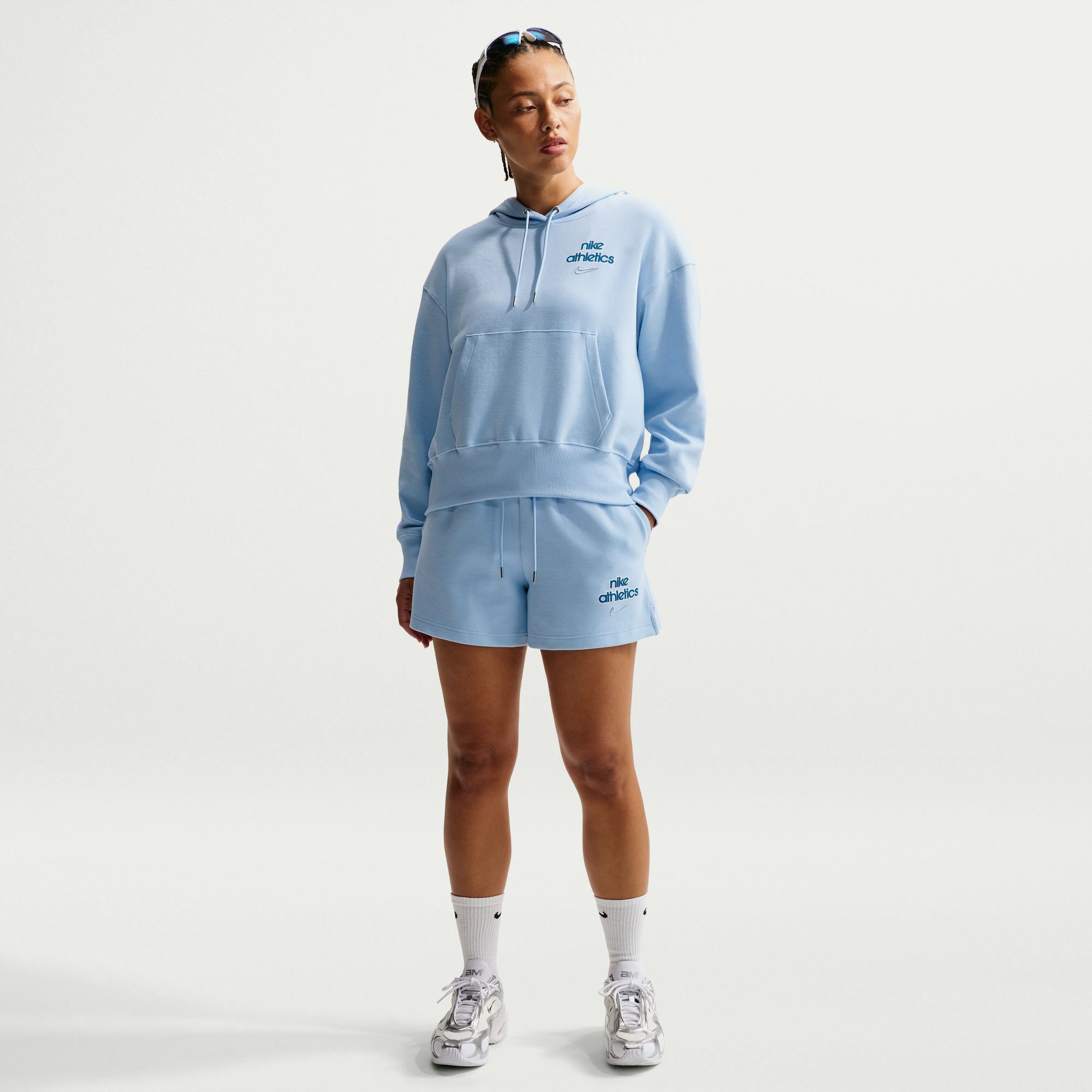 Nike Sportswear image number 0