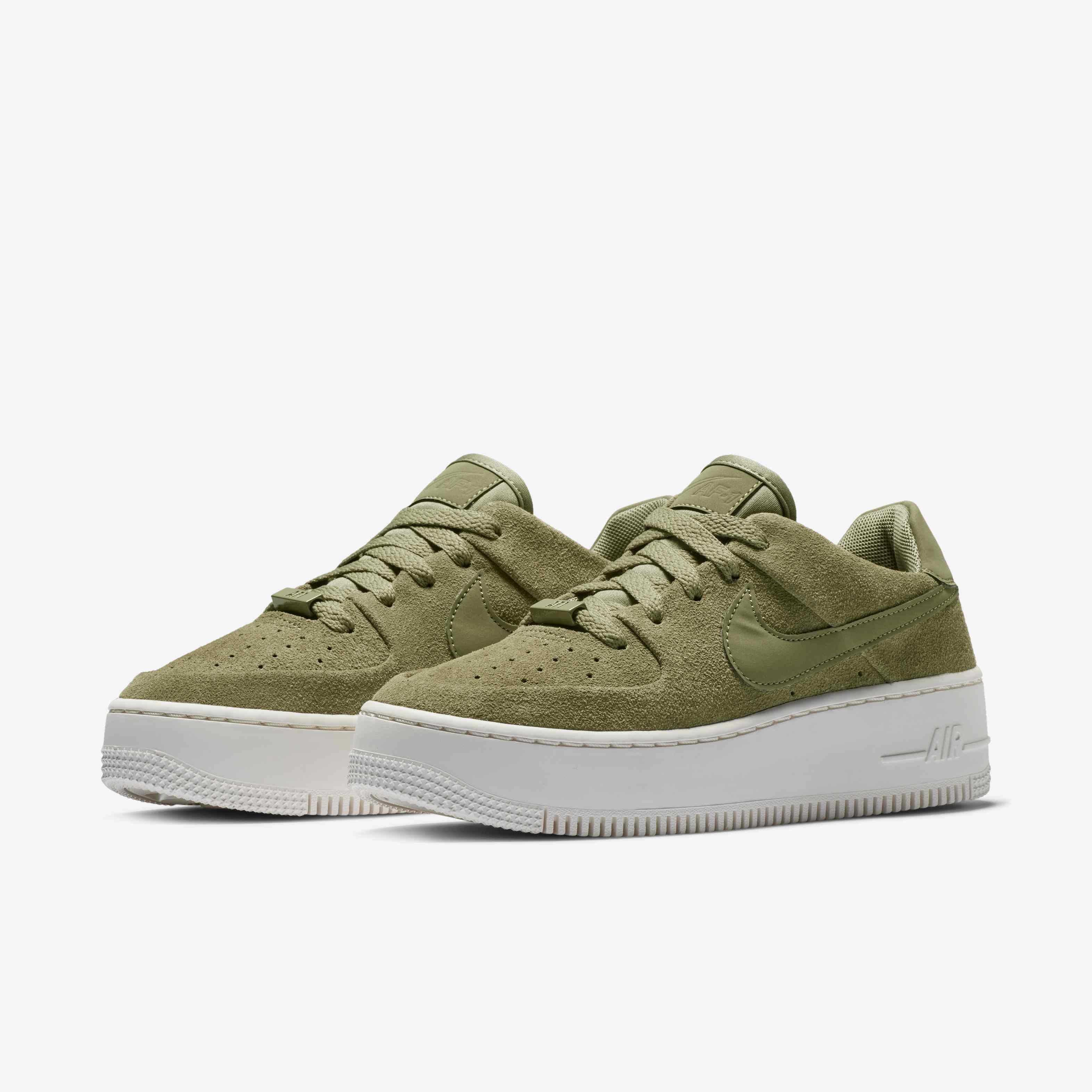 Nike Air Force 1 Sage Low image number 4