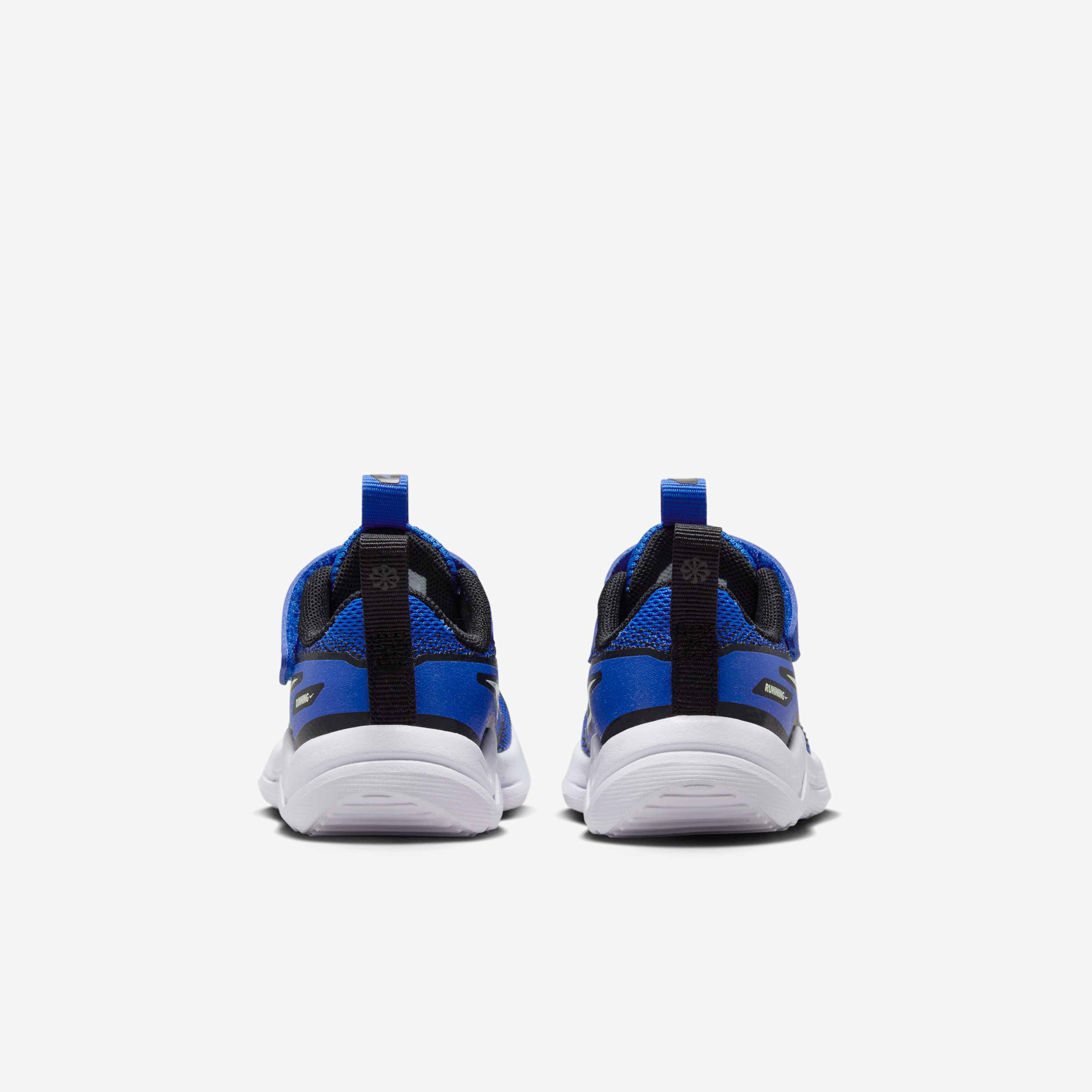 Nike Cosmic Runner image number 5