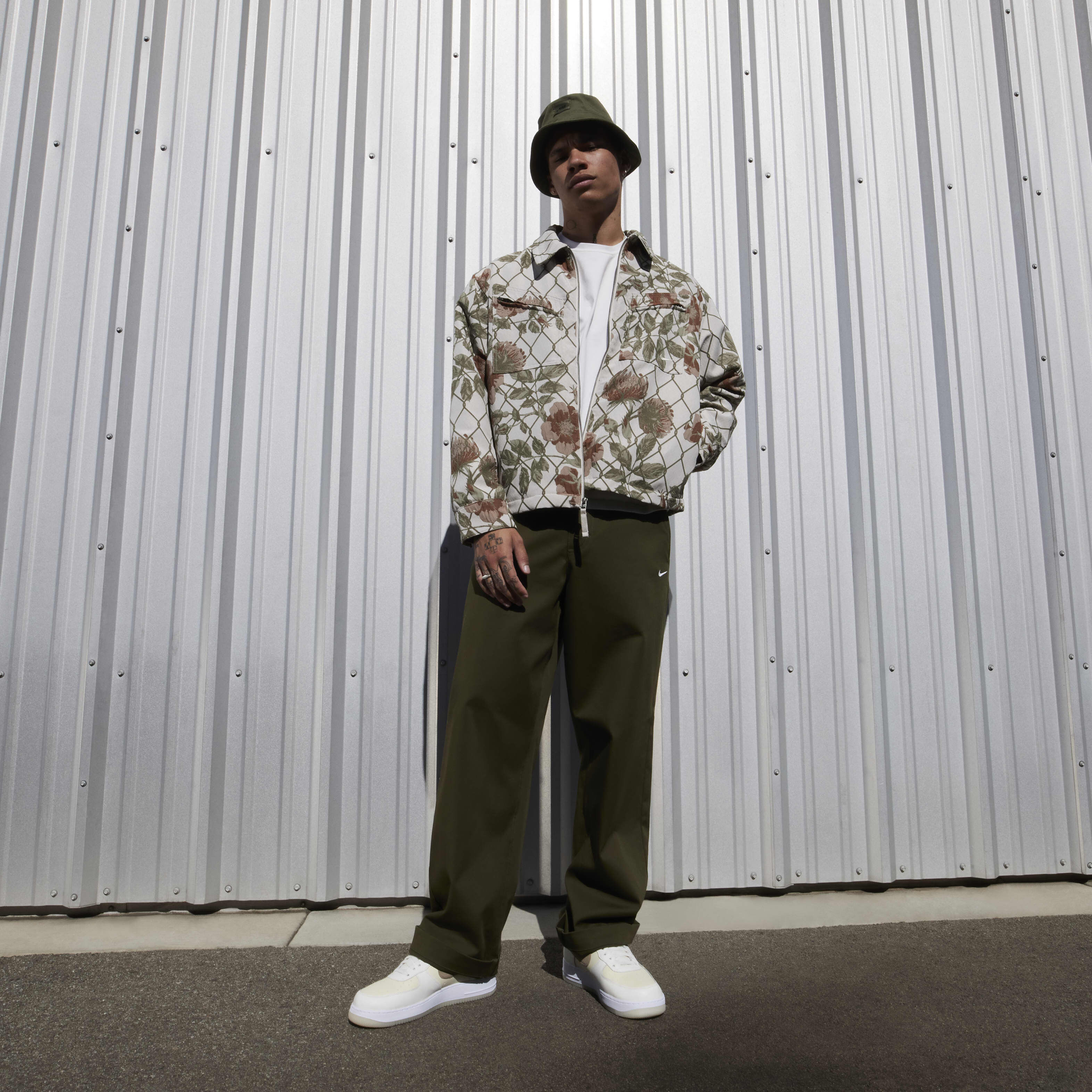 air force 1 lv8 shirt