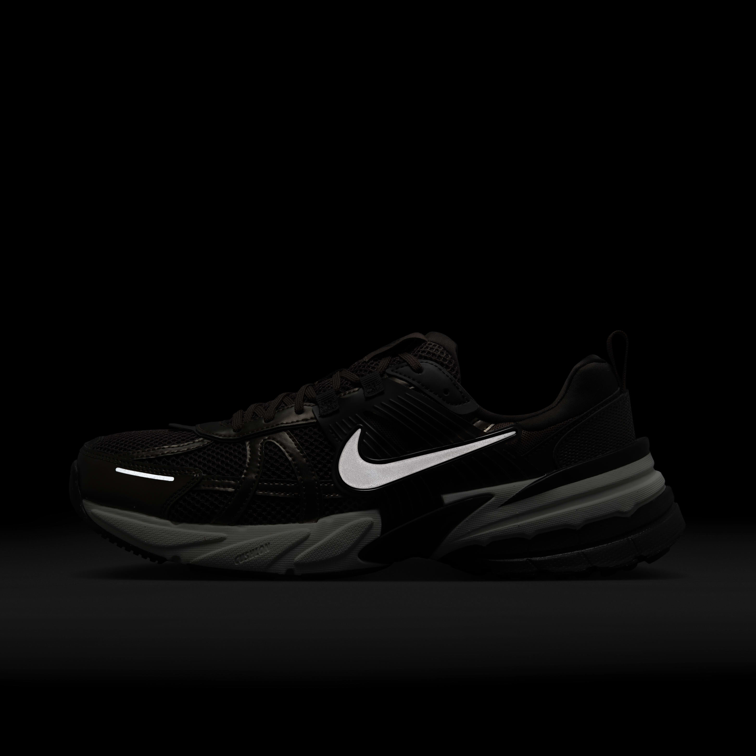 Nike V2K Run image number 8