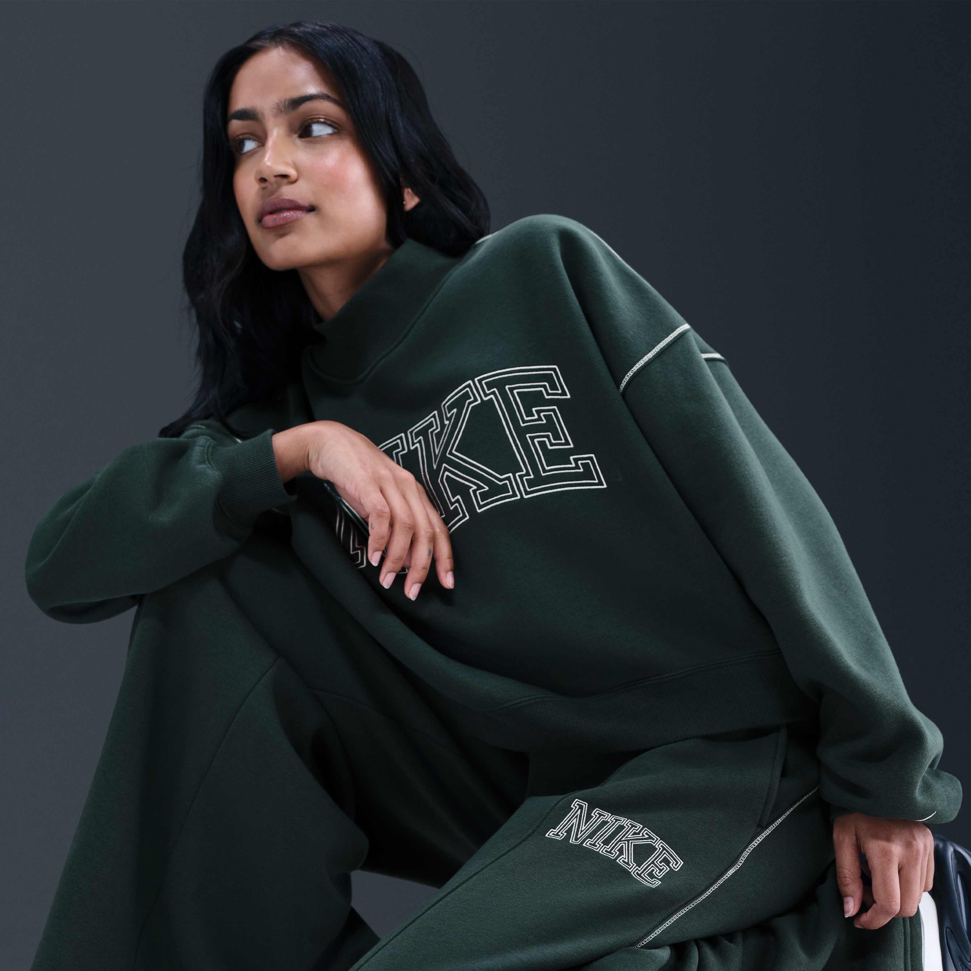 Nike Sportswear Phoenix Fleece image number 4