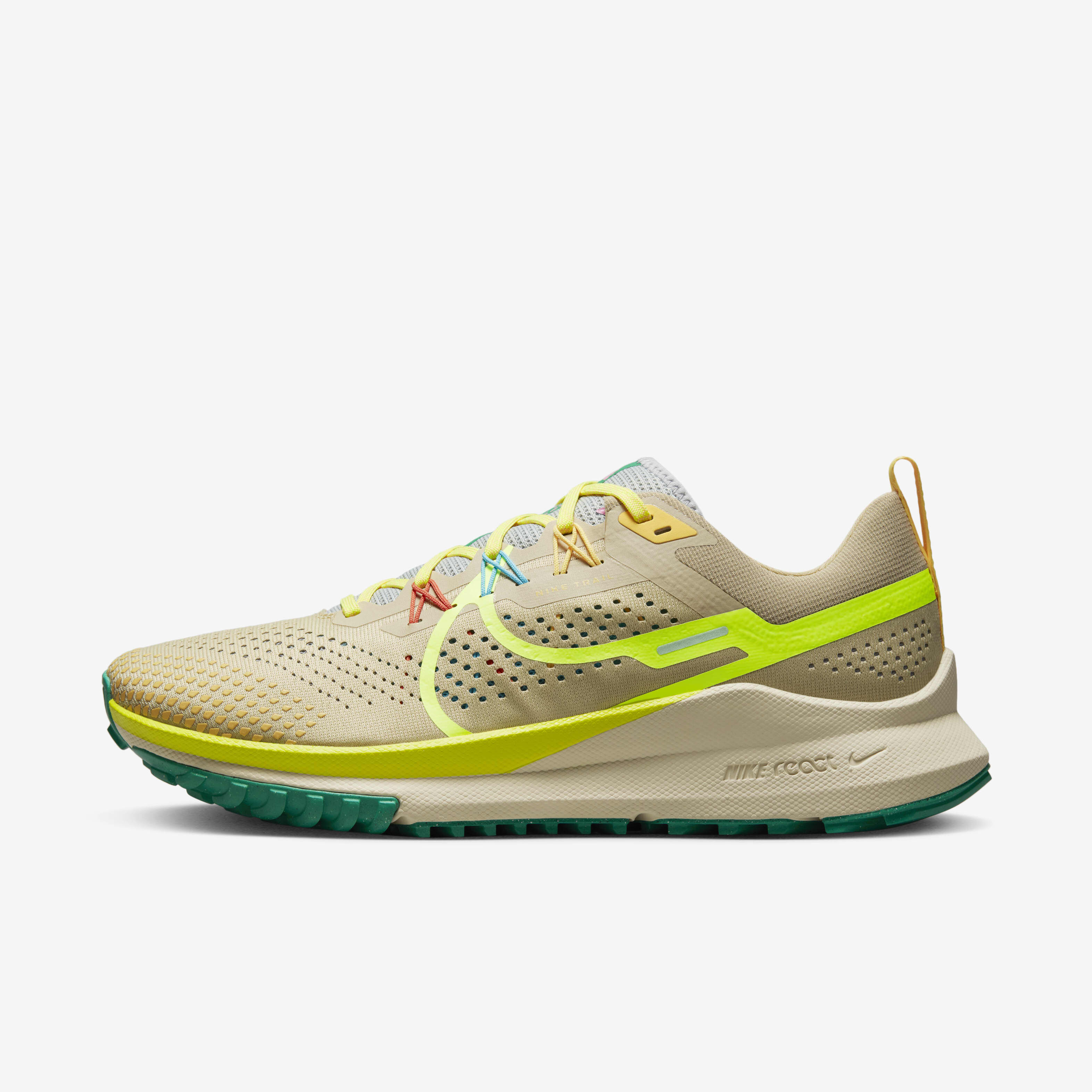 stadium nike pegasus 37