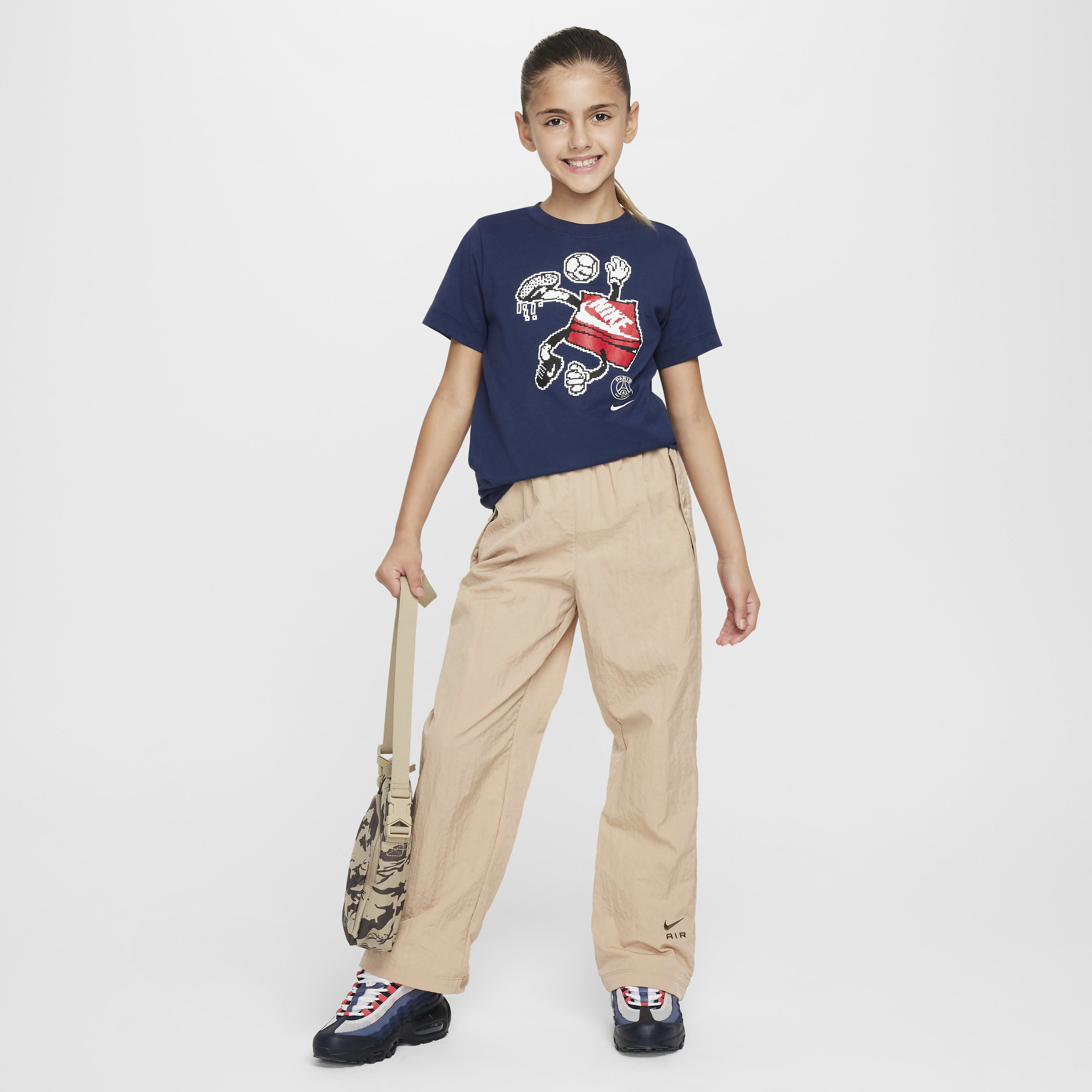 Paris Saint-Germain image number 3