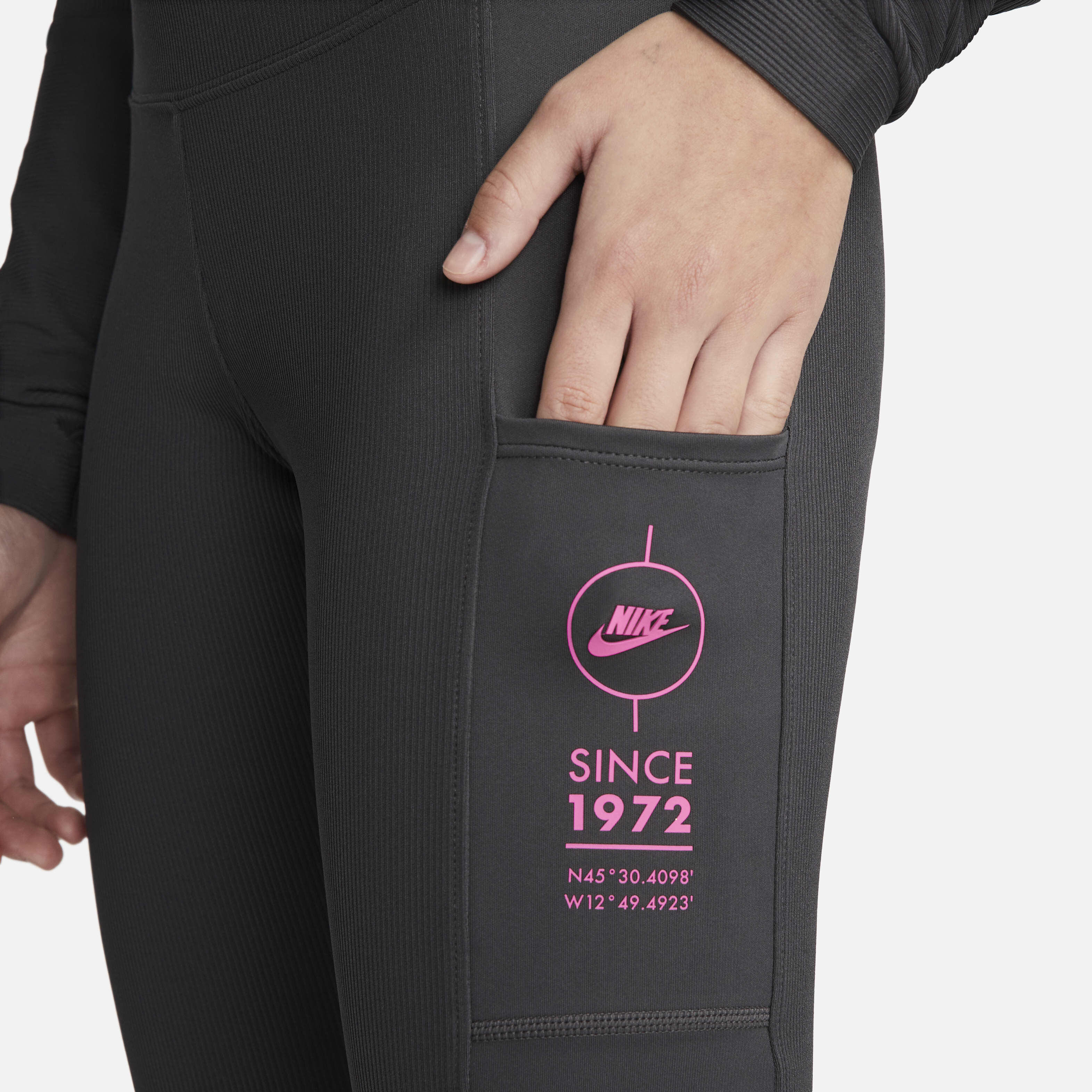 Nike Sportswear image number 2