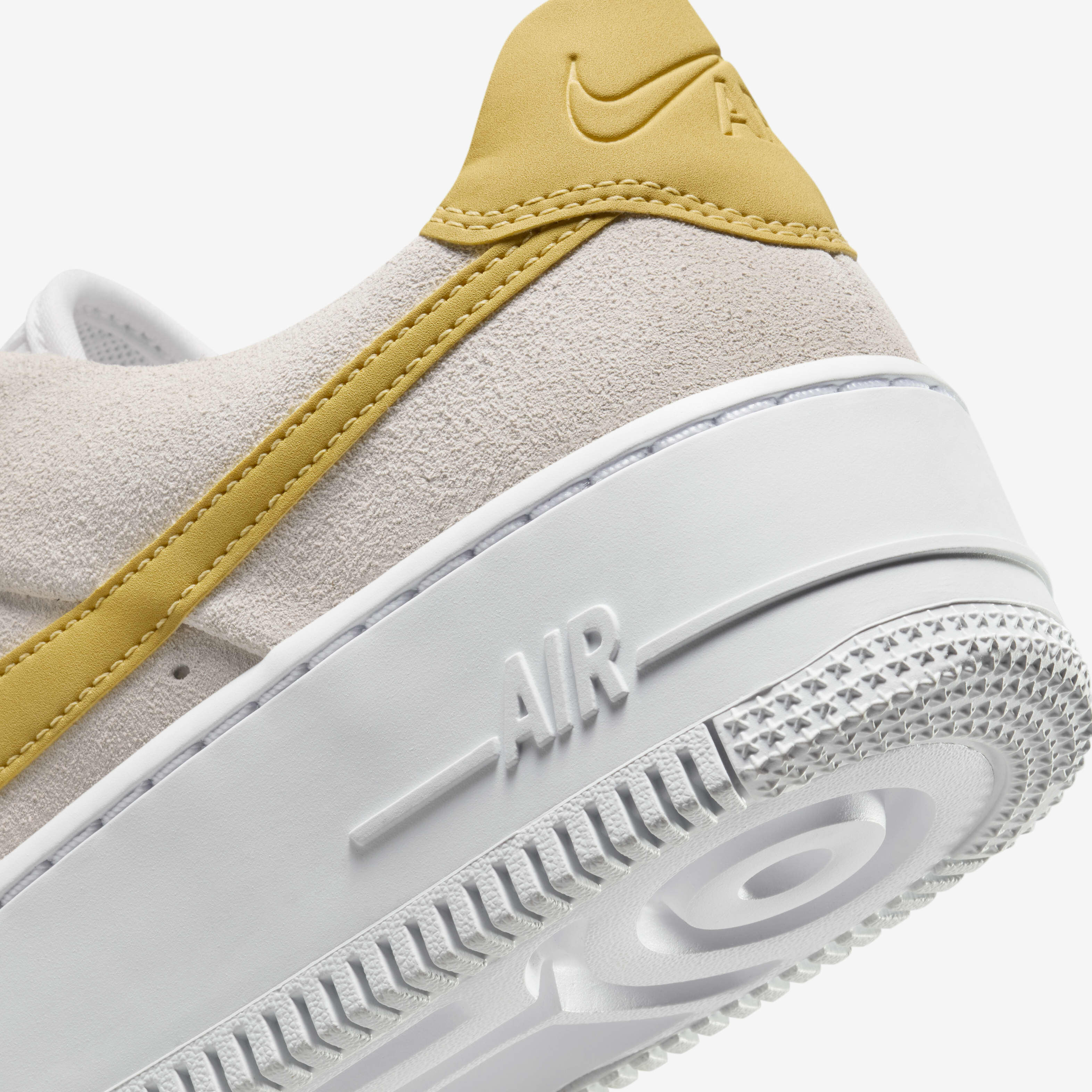 Nike air force sage low yellow on sale