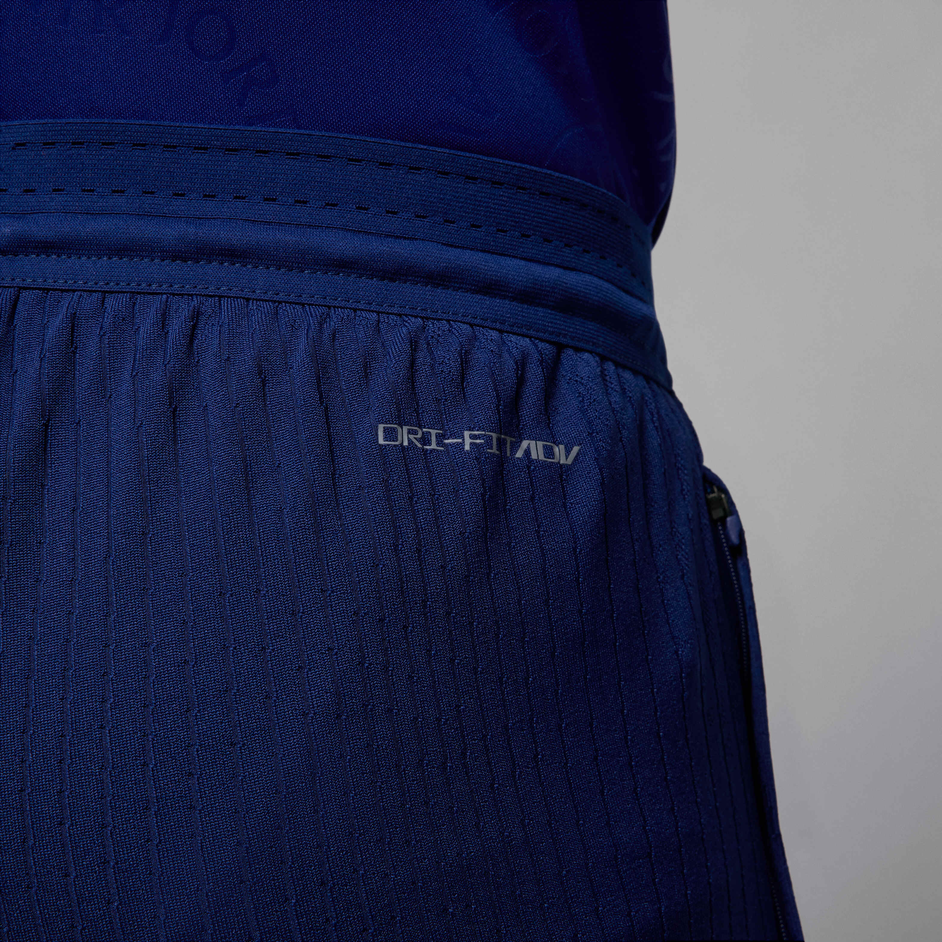 Paris Saint-Germain Strike Elite Fourth image number 5