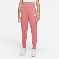 Nike Sportswear Club
