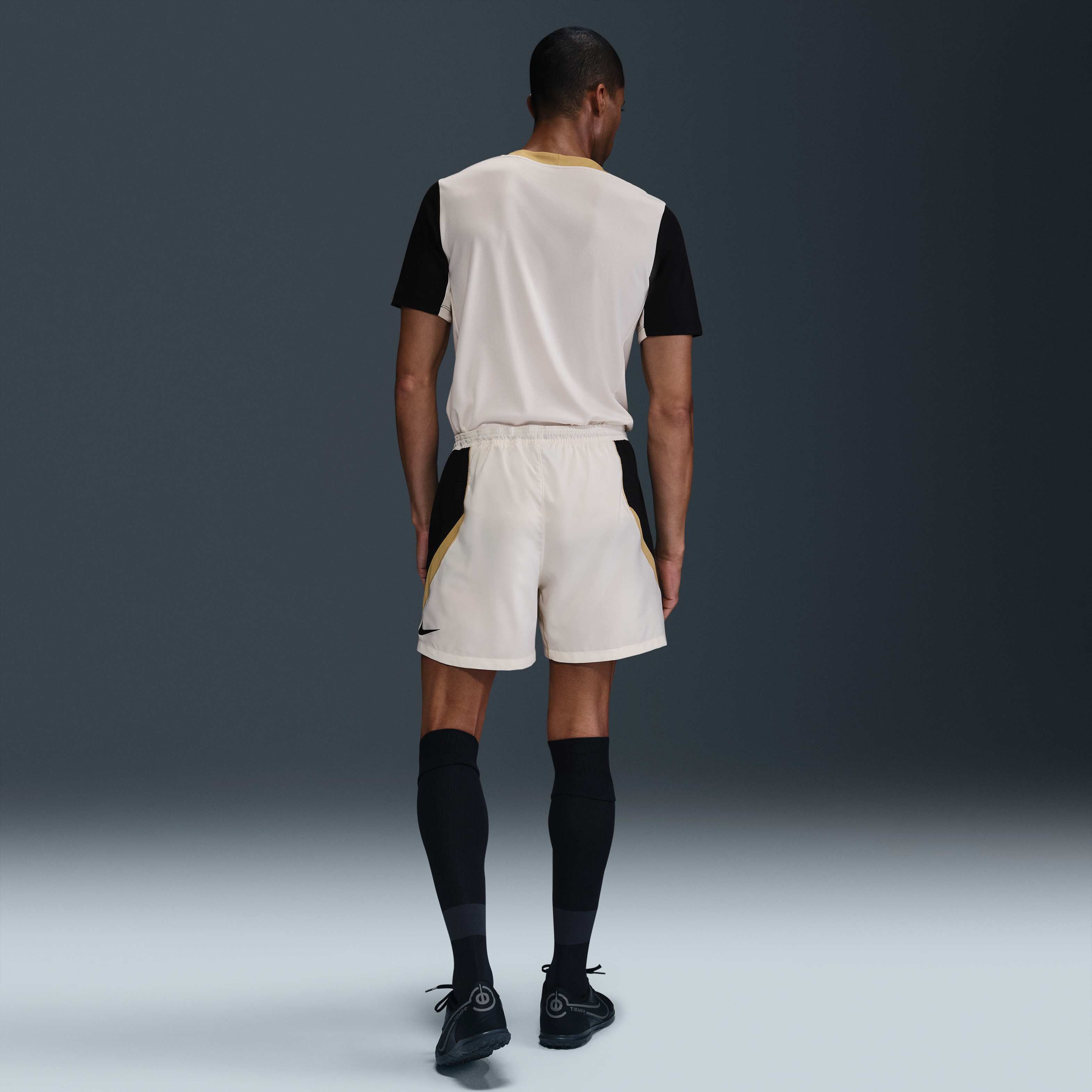 Nike Strike+ image number 3