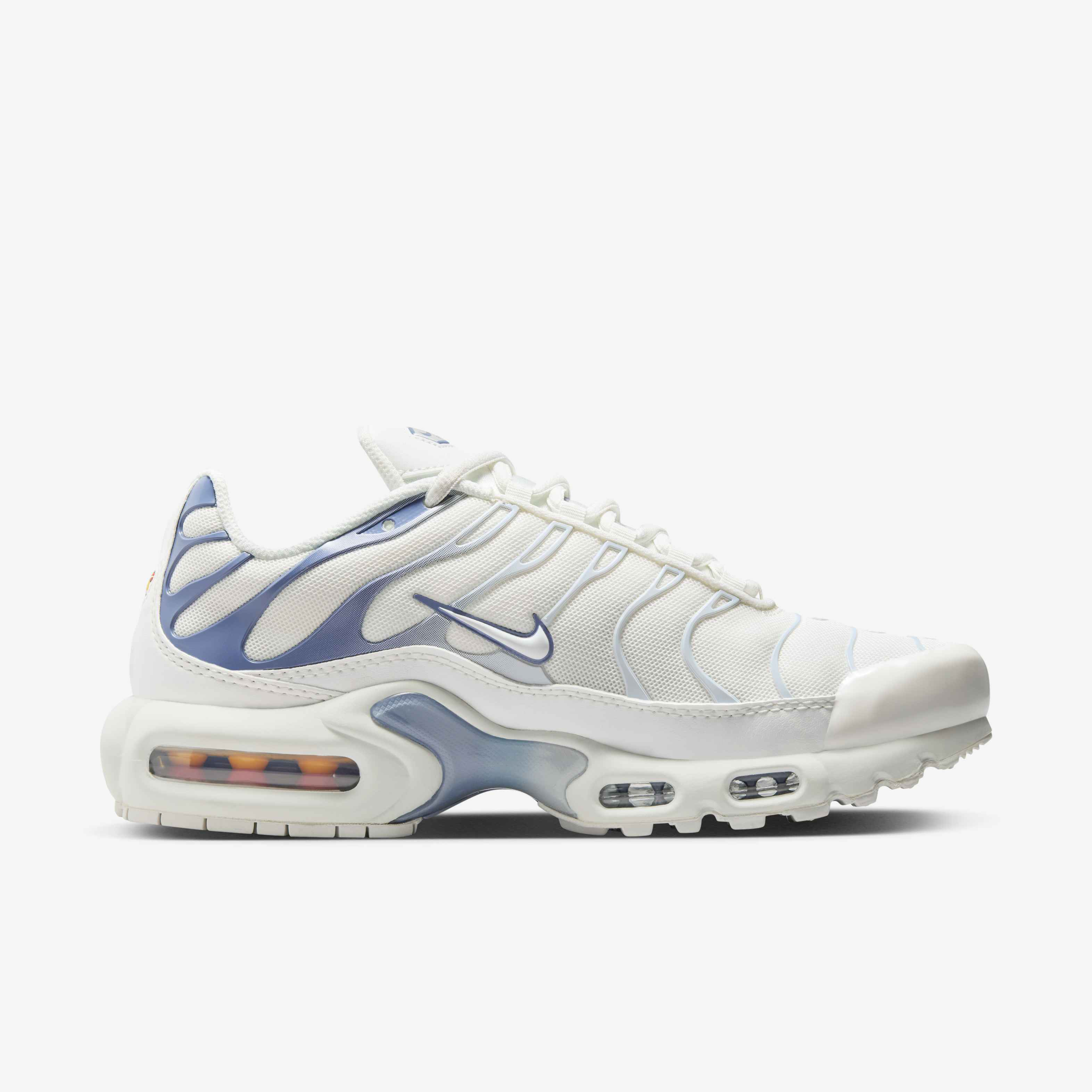 Nike Air Max Plus image number 3