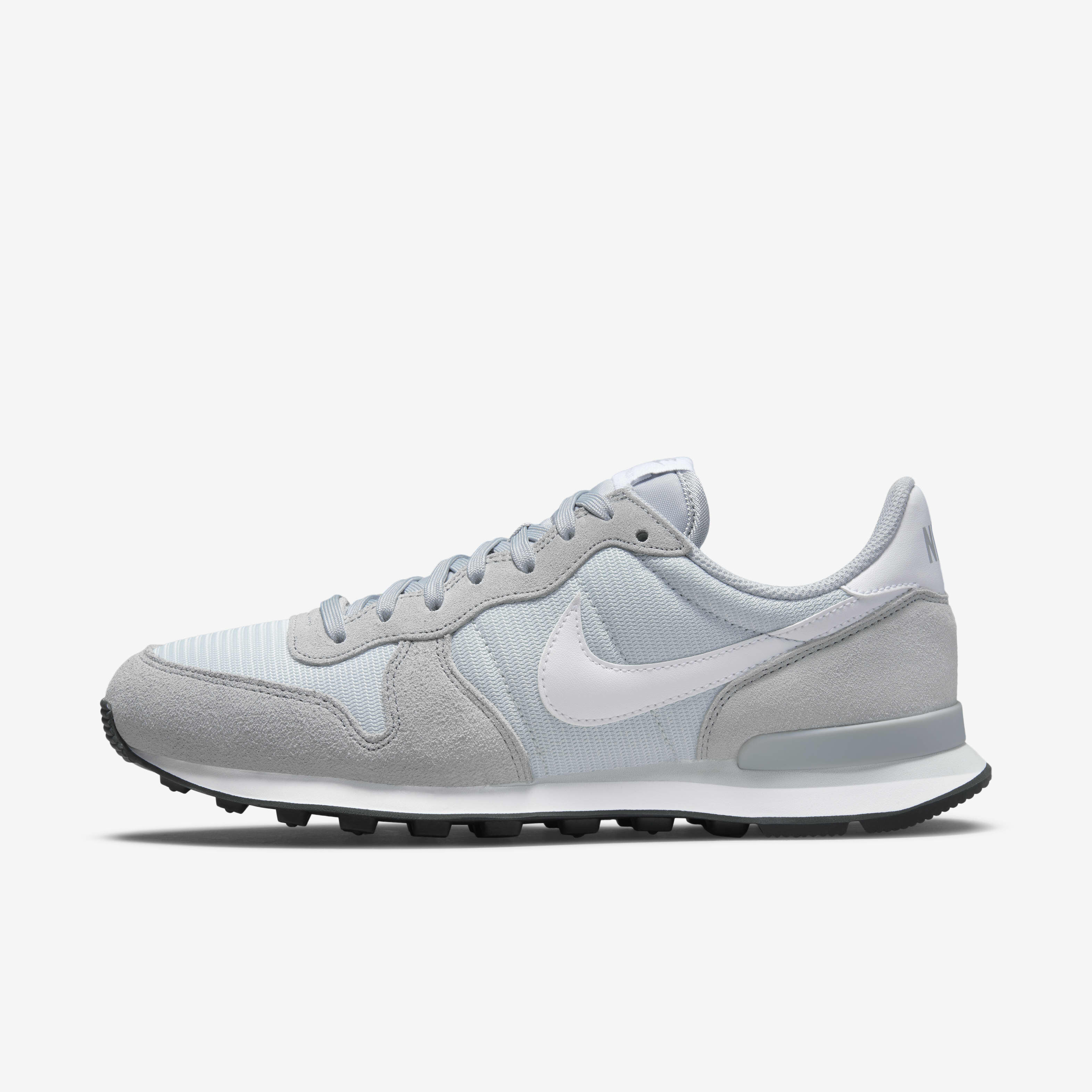 internationalist wolf grey