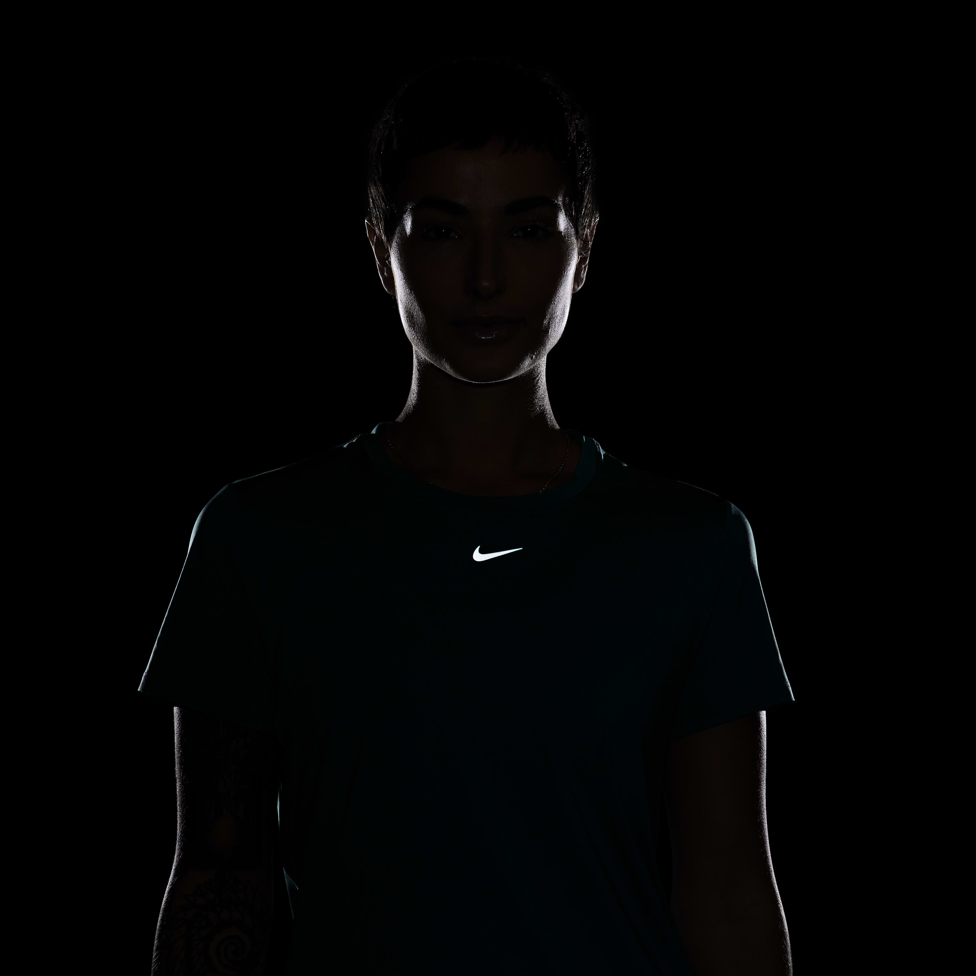 نايكي ون كلاسيك image number 4