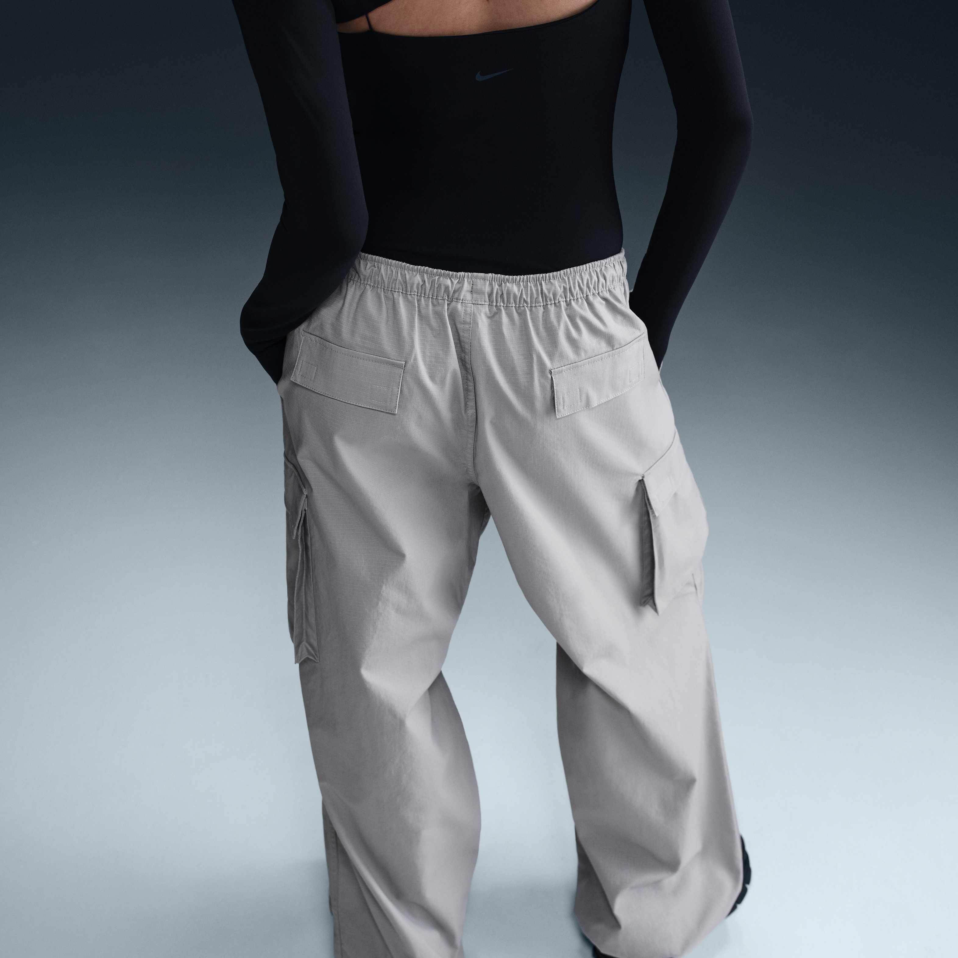 نايكي سبورتسوير ستريت image number 2