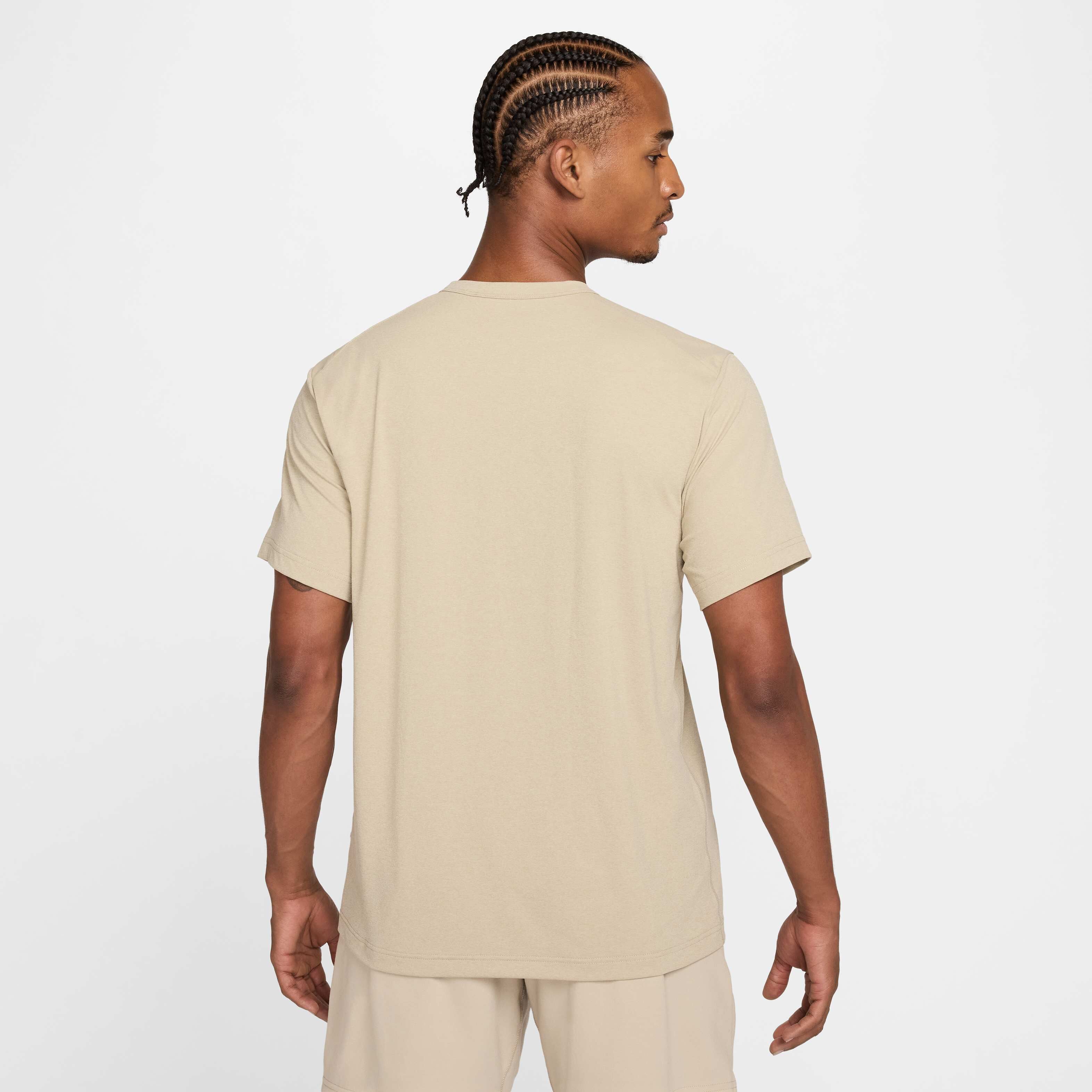 نايكي هايفيرس image number 1