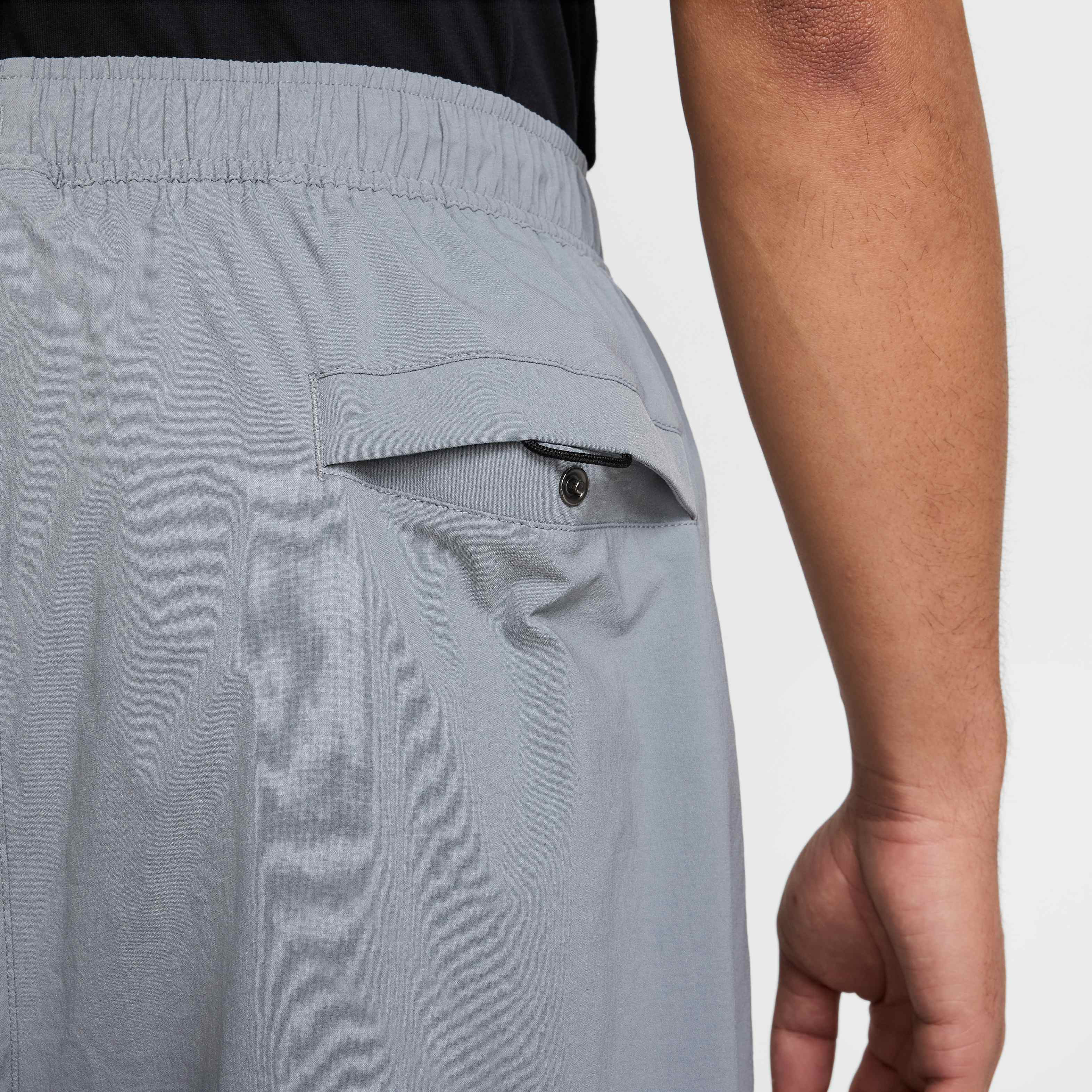 نايكي تك image number 5