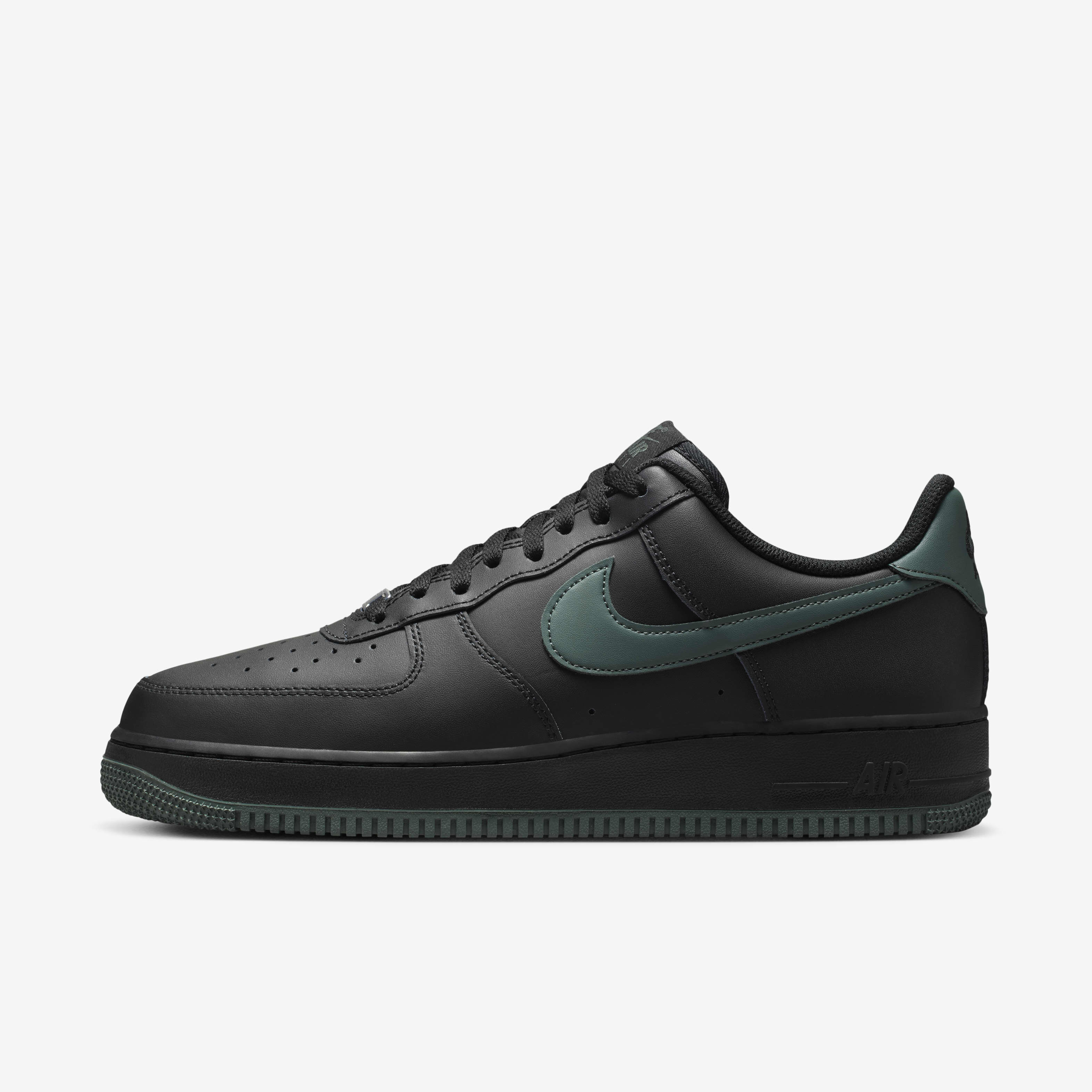 Nike Air Force 1 '07 image number 0
