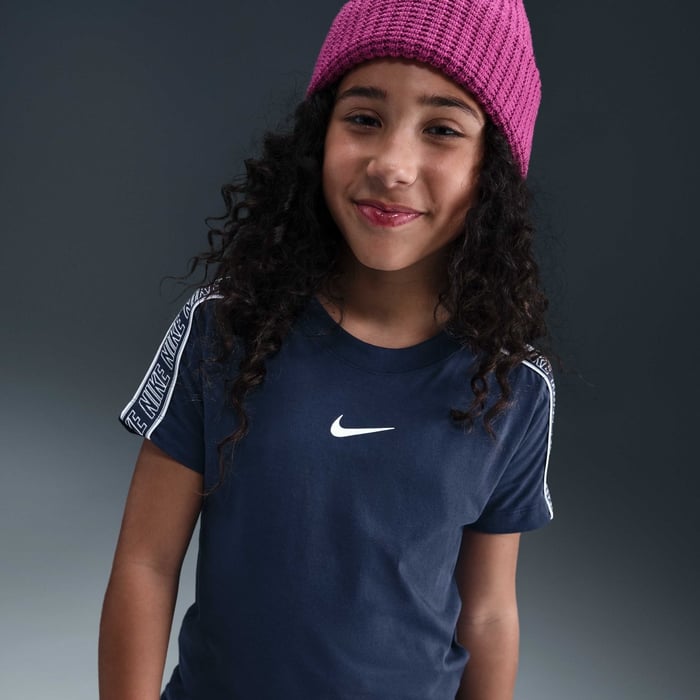 نايكي سبورتسوير image number 0 نايكي سبورتسوير image number 0