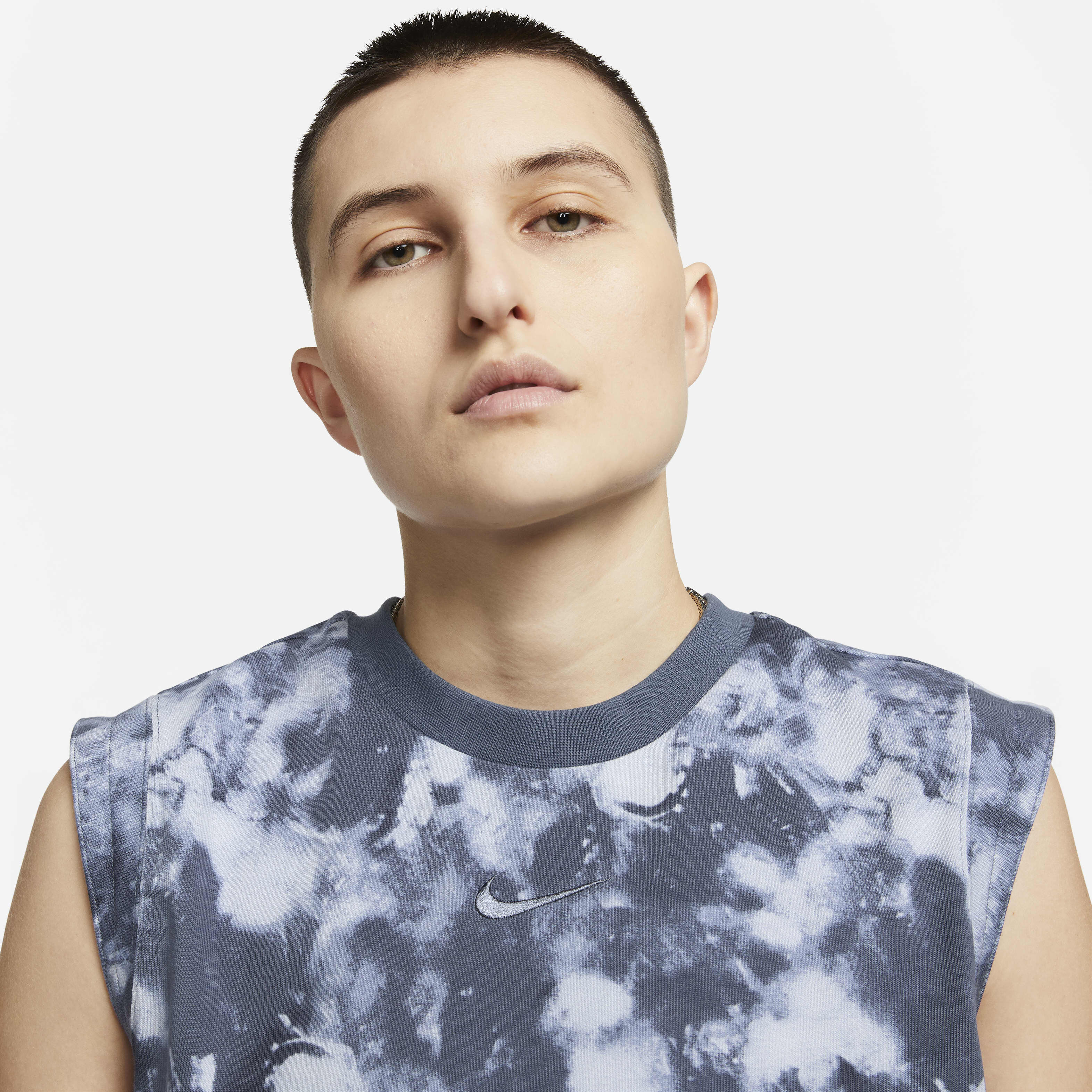 Nike Sportswear image number 2