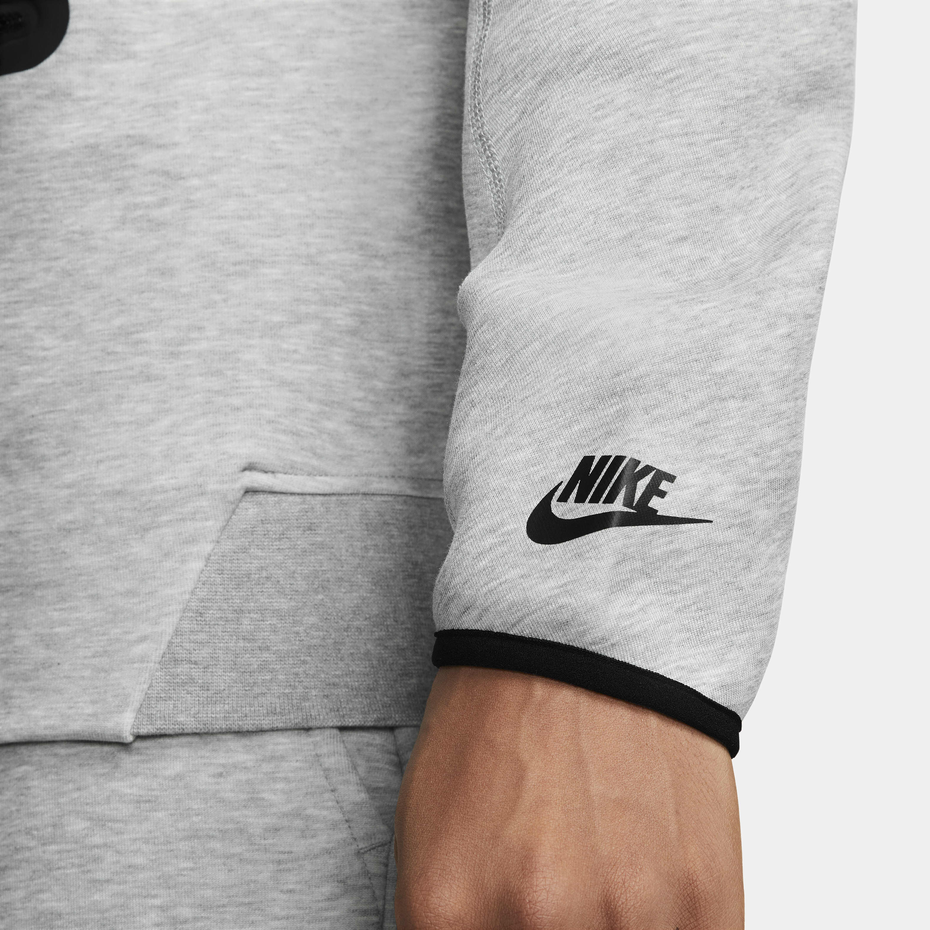 Nike Sportswear Tech Fleece image number 3