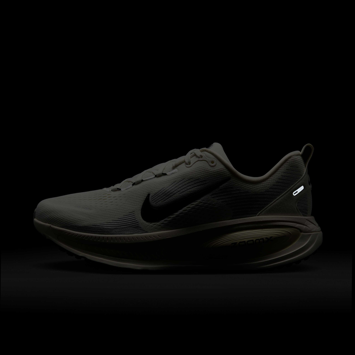 Nike Vomero 18 image number 9 Nike Vomero 18 image number 9
