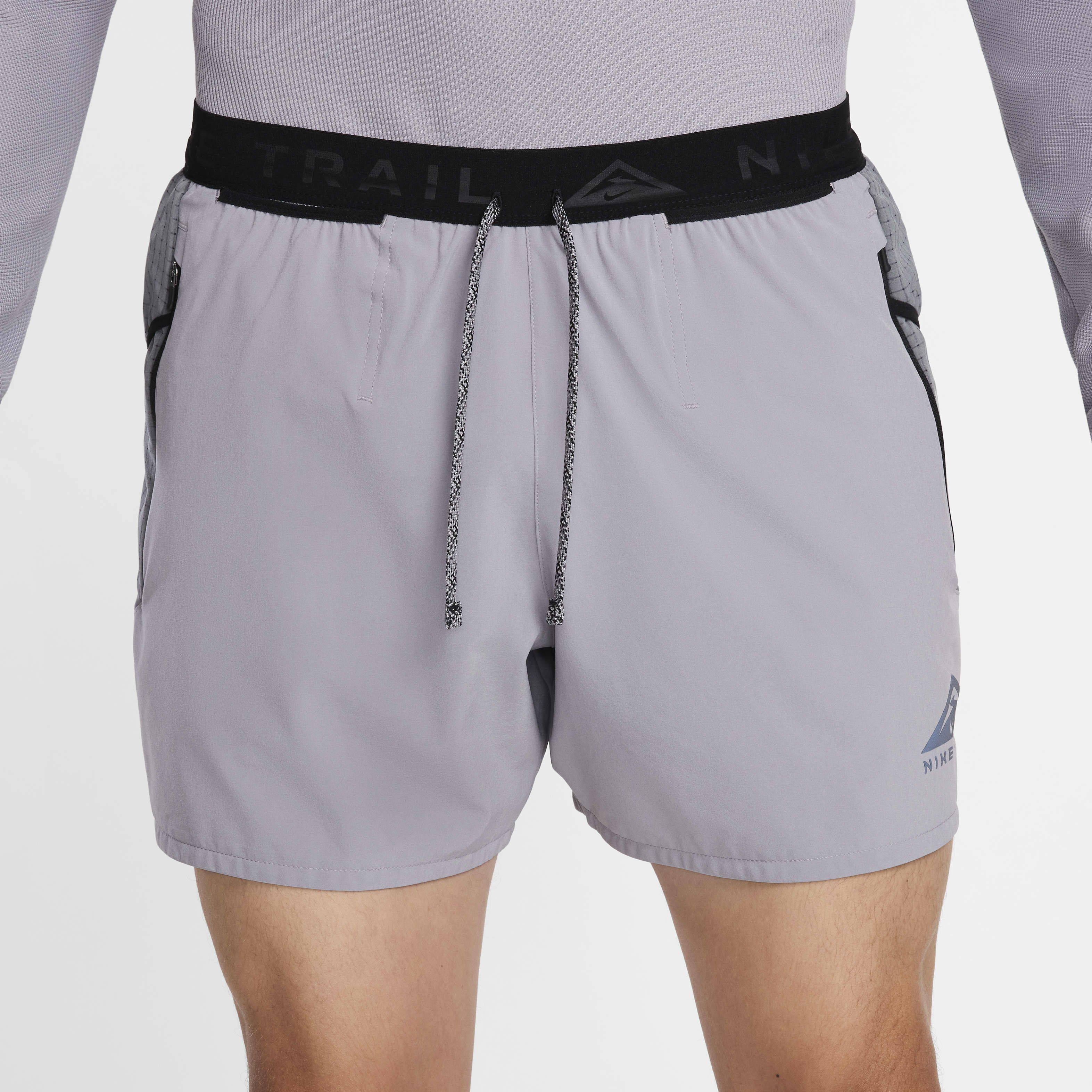 Nike trail shorts top