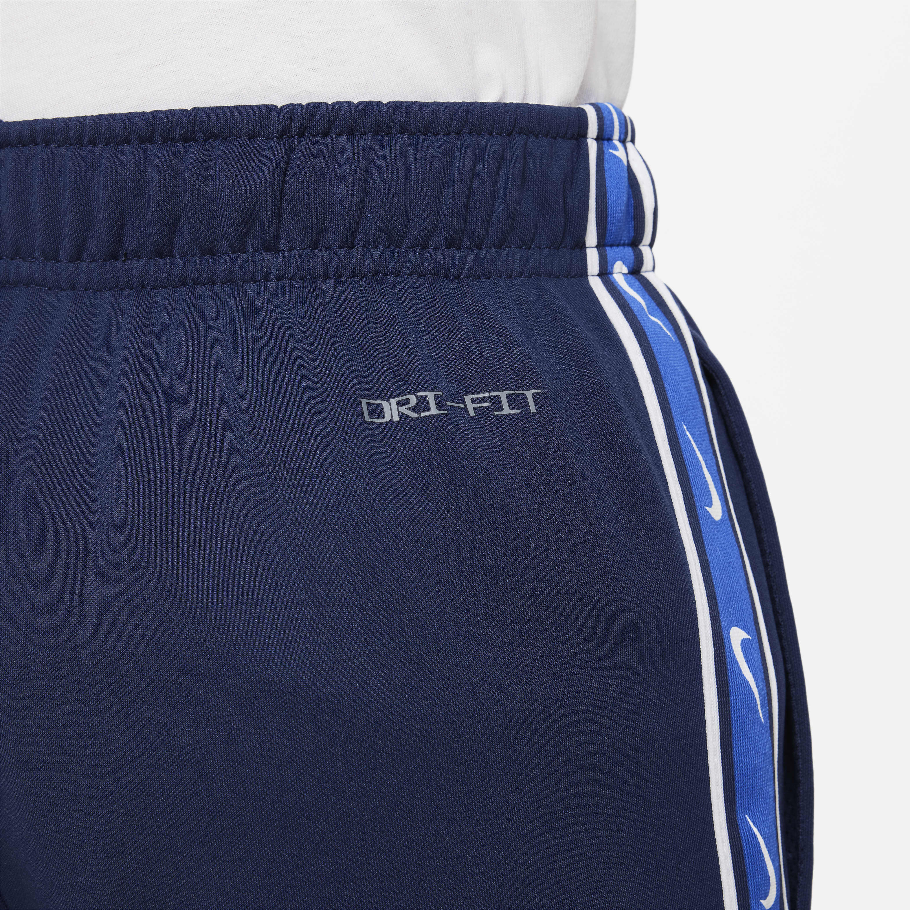 Buy Nike Sportswear Older Kids Boys Repeat Shorts Nike Qatar Official