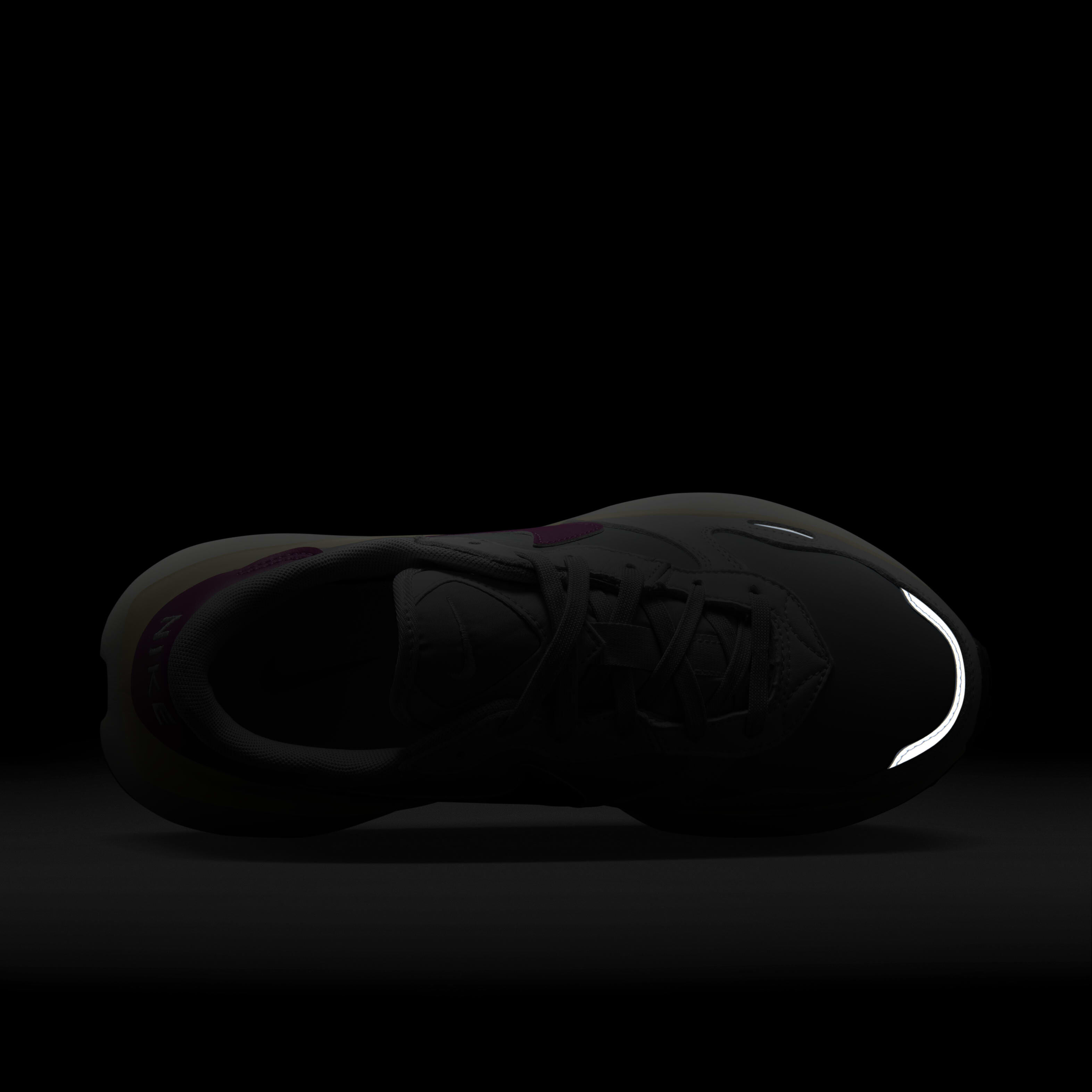 نايكي فينكس وافل ليذر image number 8