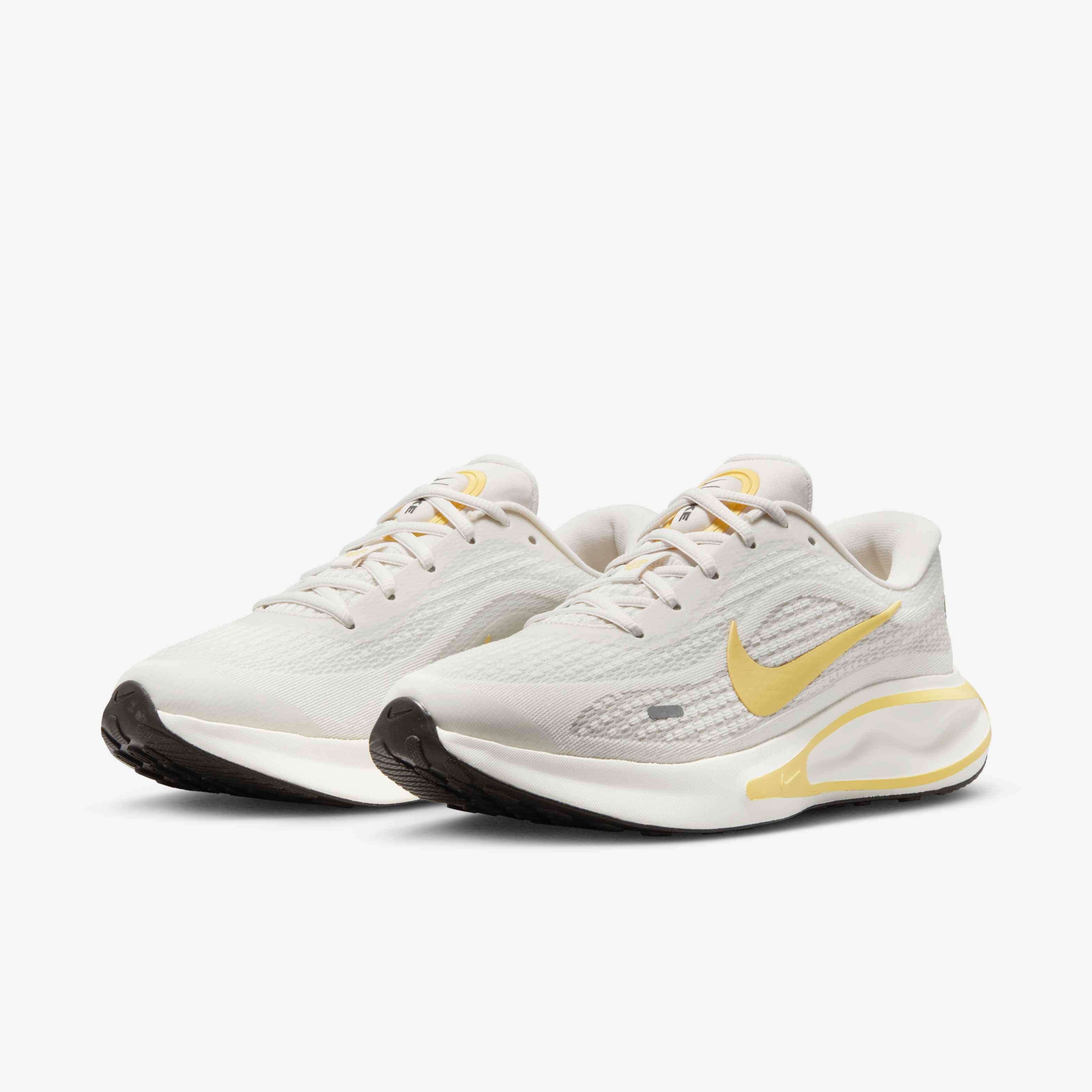 نايكي جيرني رن image number 4