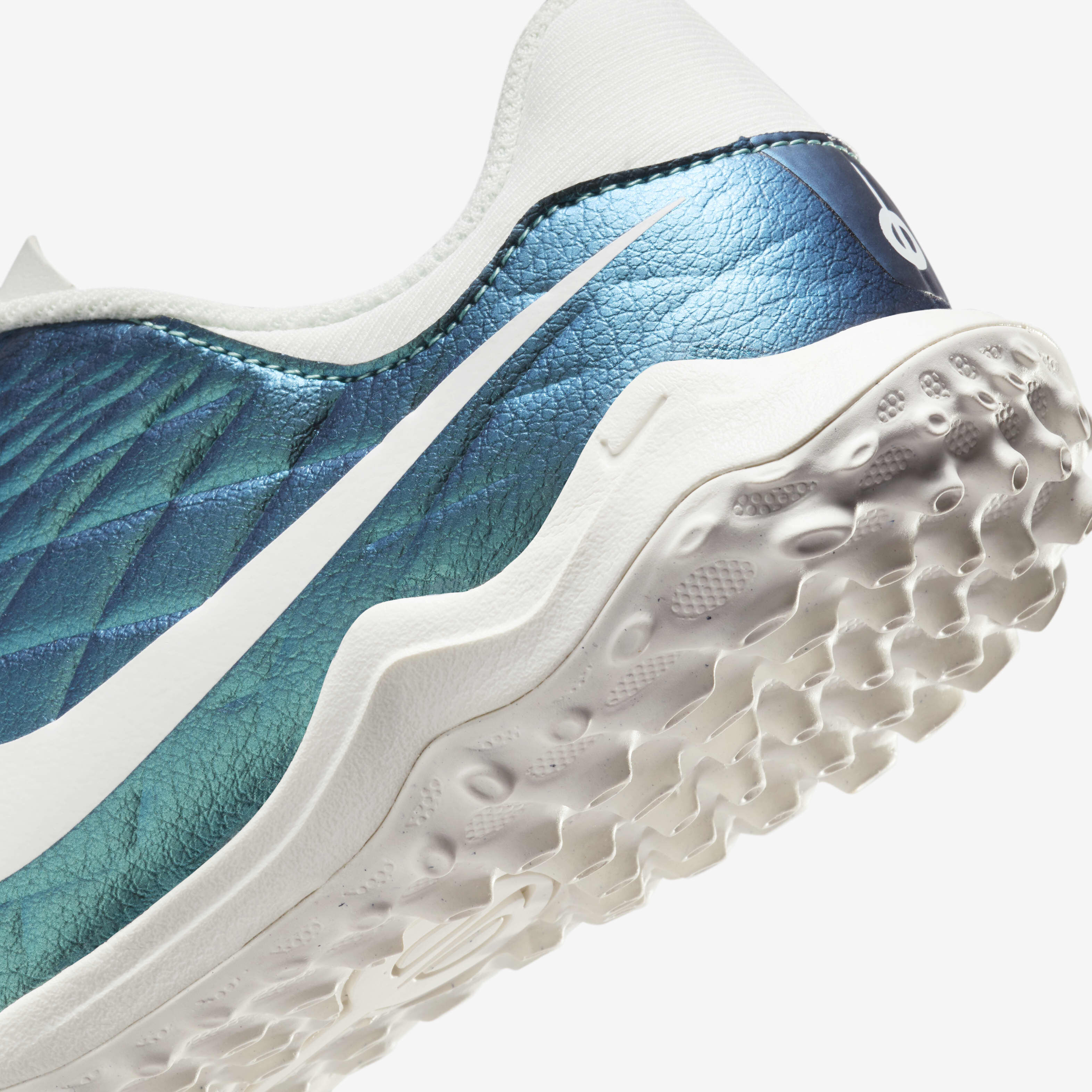 نايكي جونيور تيمبو إميرالد ليجند 10 أكاديمي image number 7