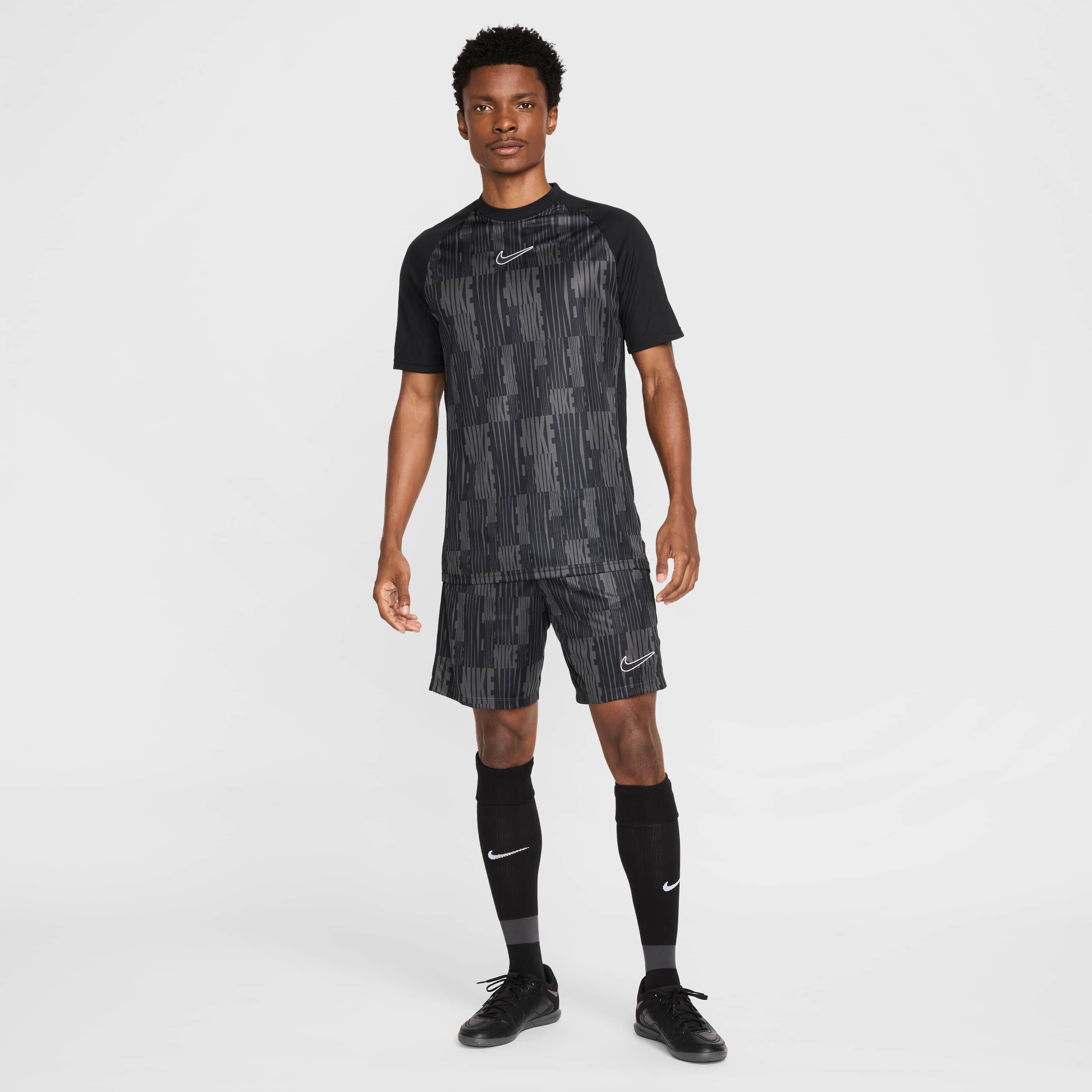 Nike Academy+ image number 6