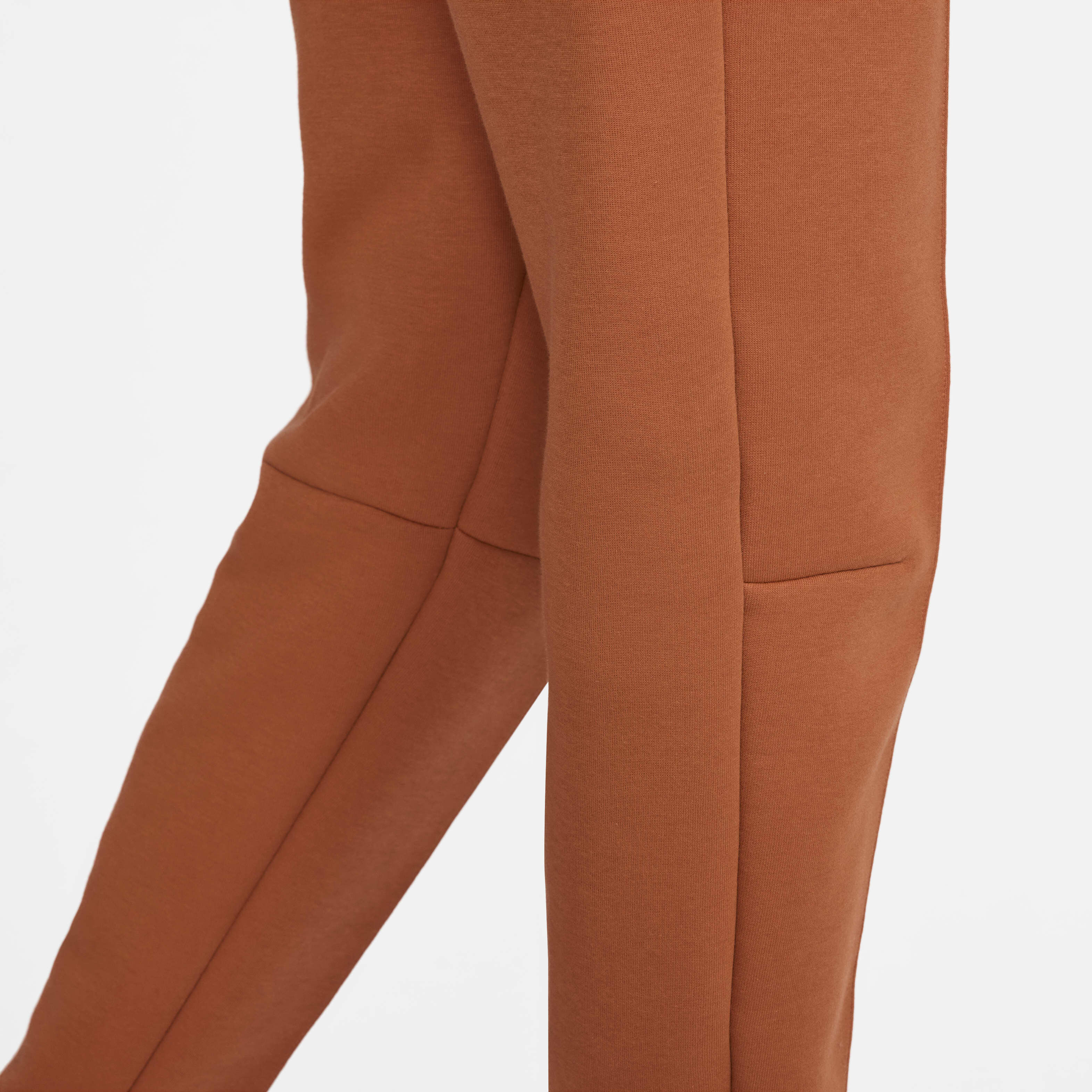 Nike Sportswear Tech Fleece image number 5