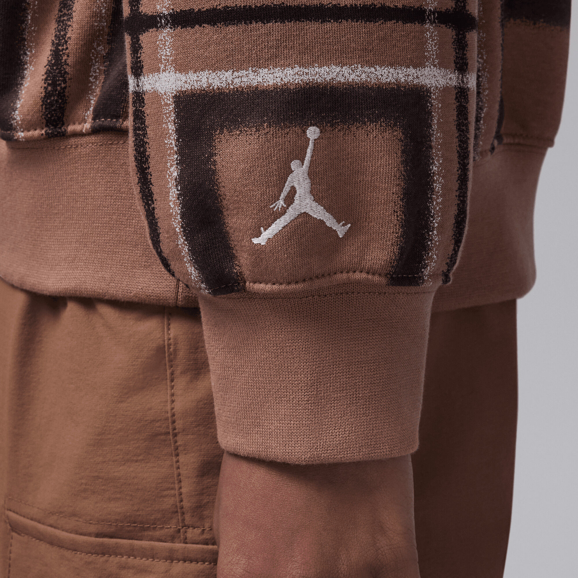 Jordan Brooklyn Essentials image number 4