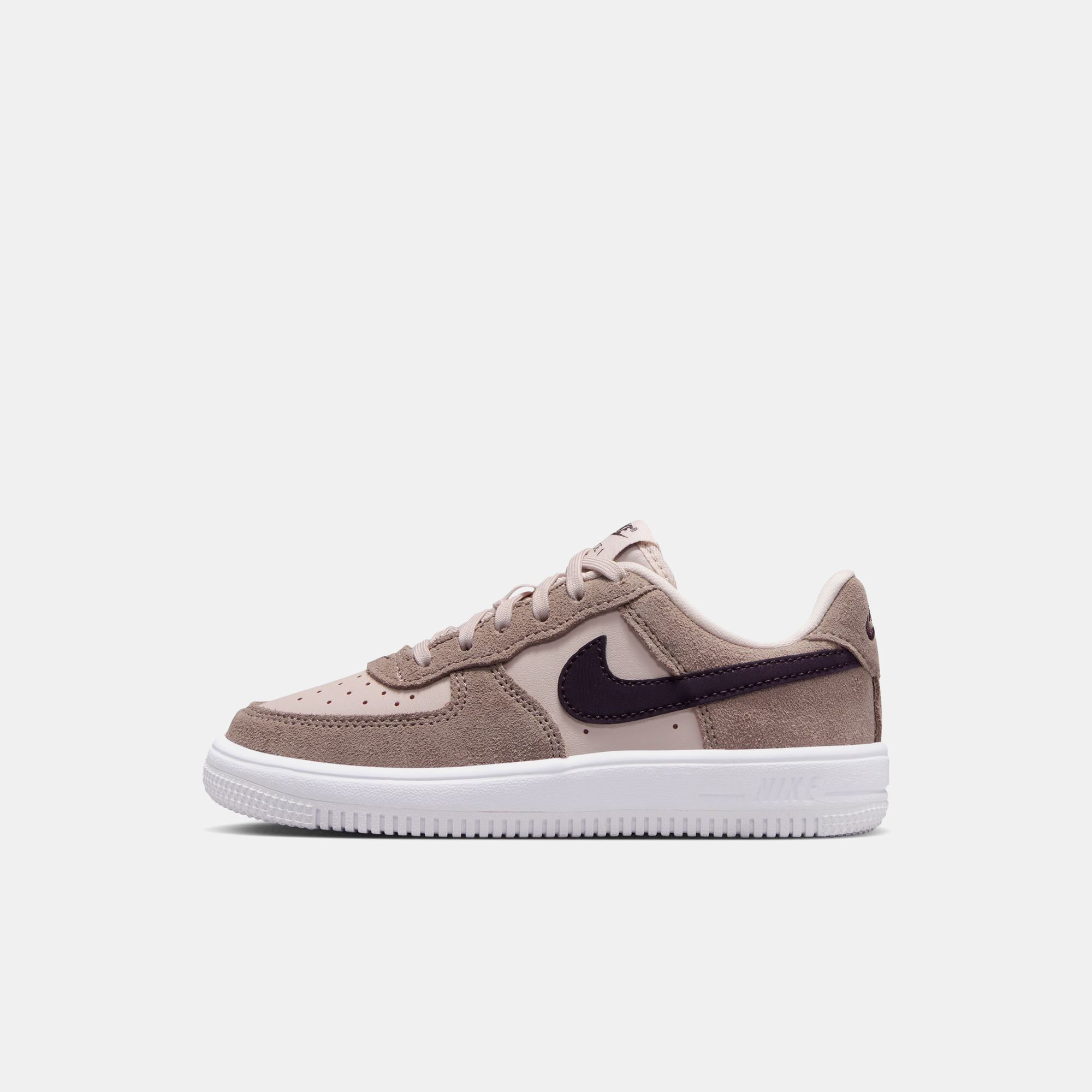 Nike Force 1 Low Essential+ image number 0
