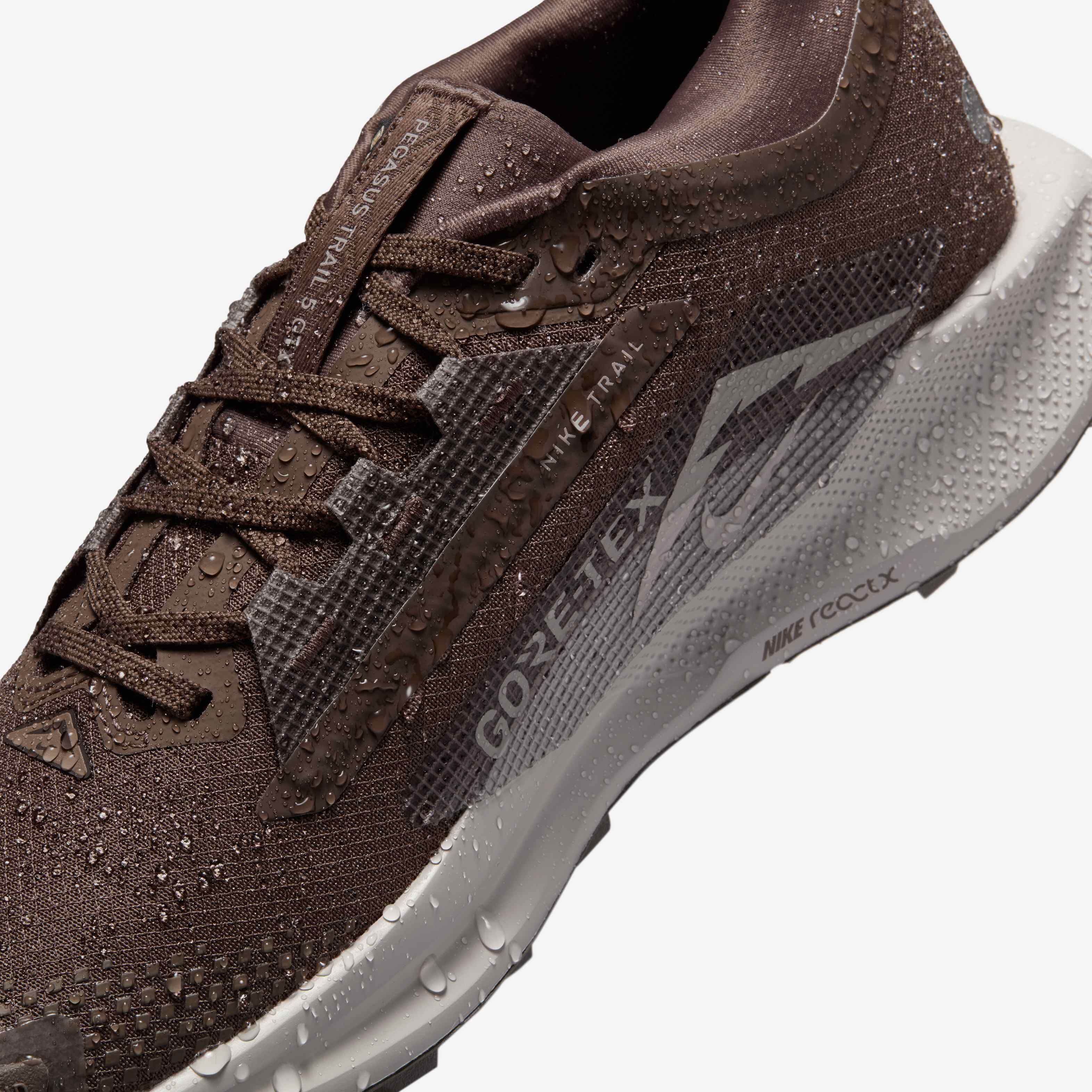 Nike Pegasus Trail 5 GORE-TEX image number 8