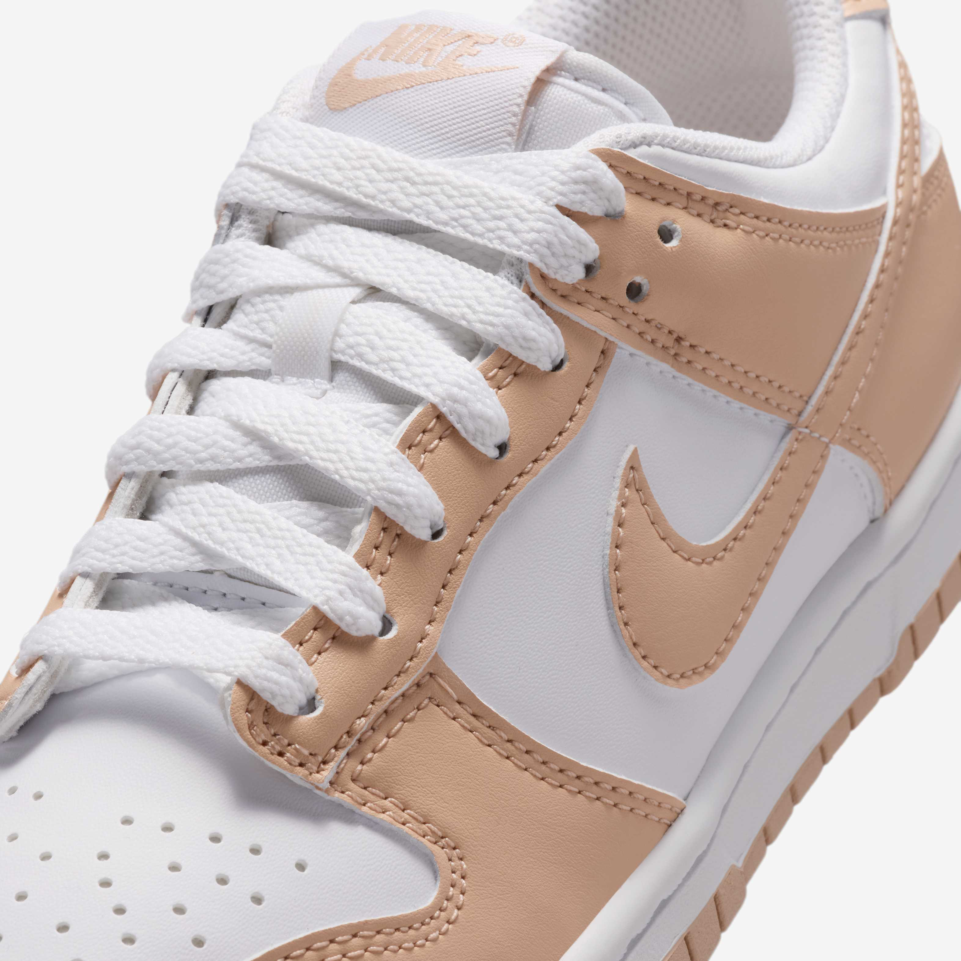 Nike Dunk Low image number 6