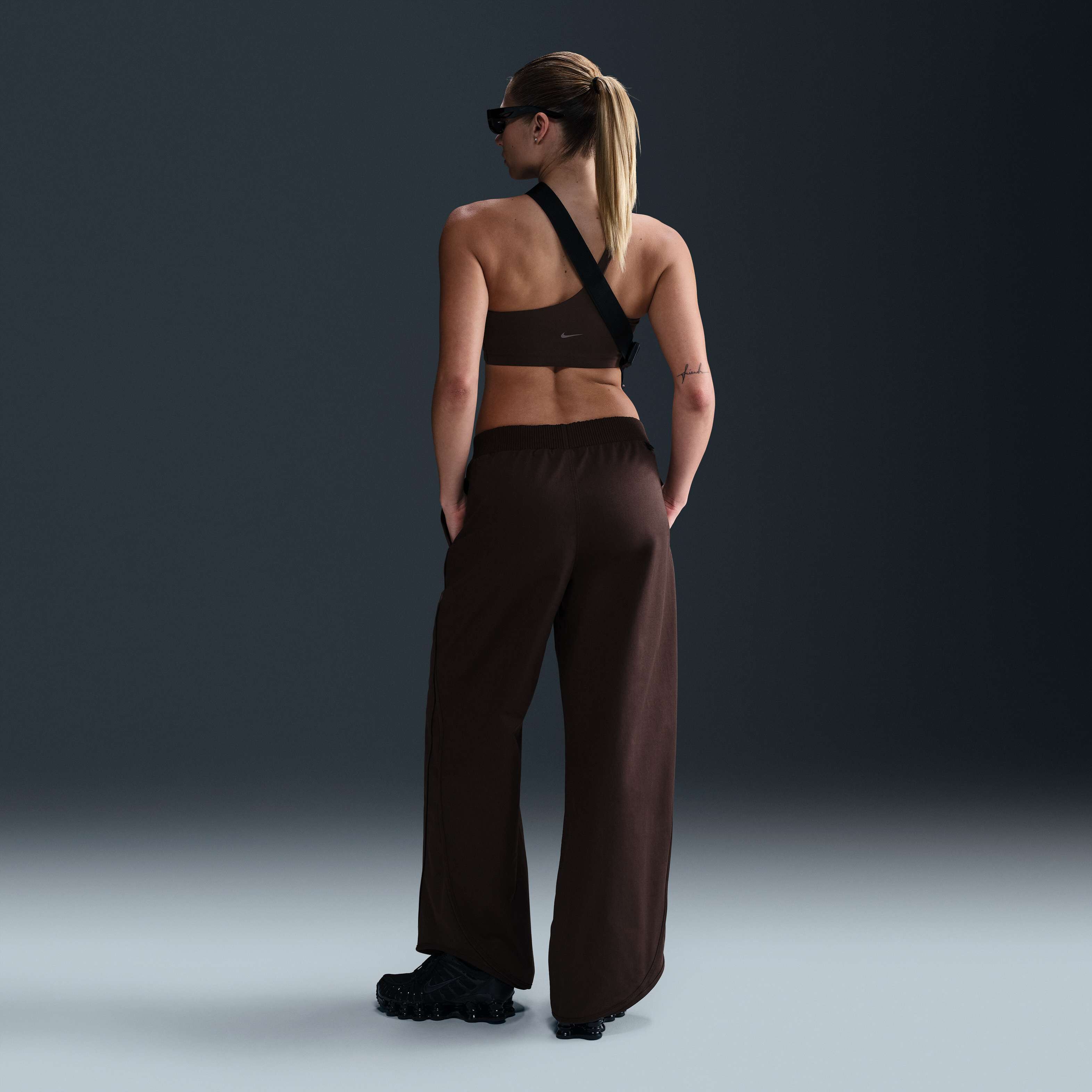 نايكي سبورتسوير كوليكشن image number 3