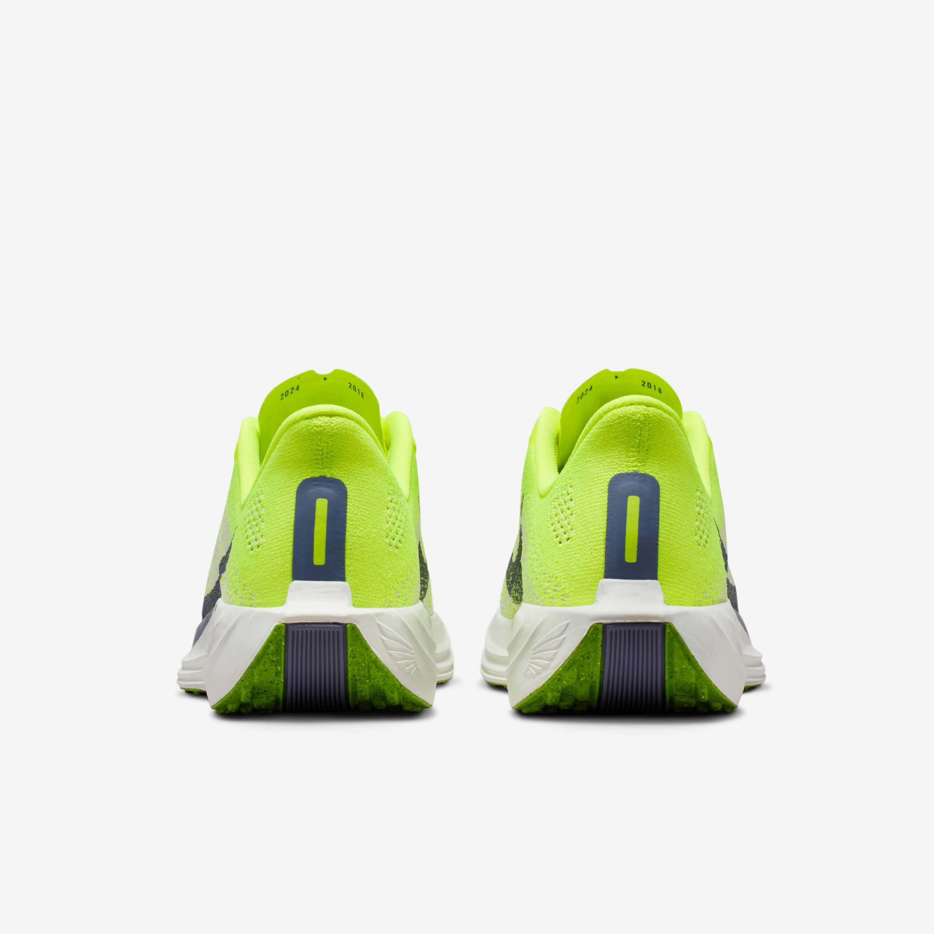 Nike Pegasus Plus image number 5