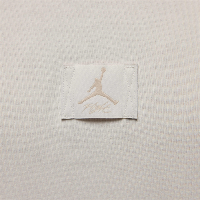 Jordan Flight Essentials 85 image number 3 Jordan Flight Essentials 85 image number 3