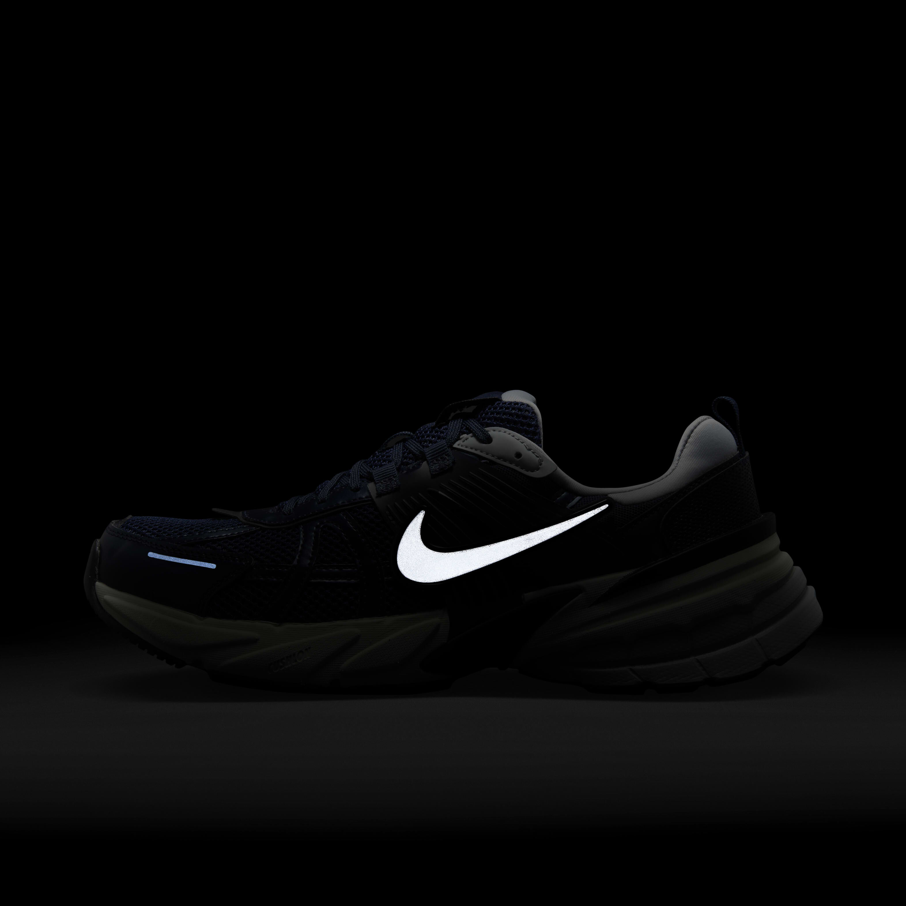 Nike V2K Run image number 8