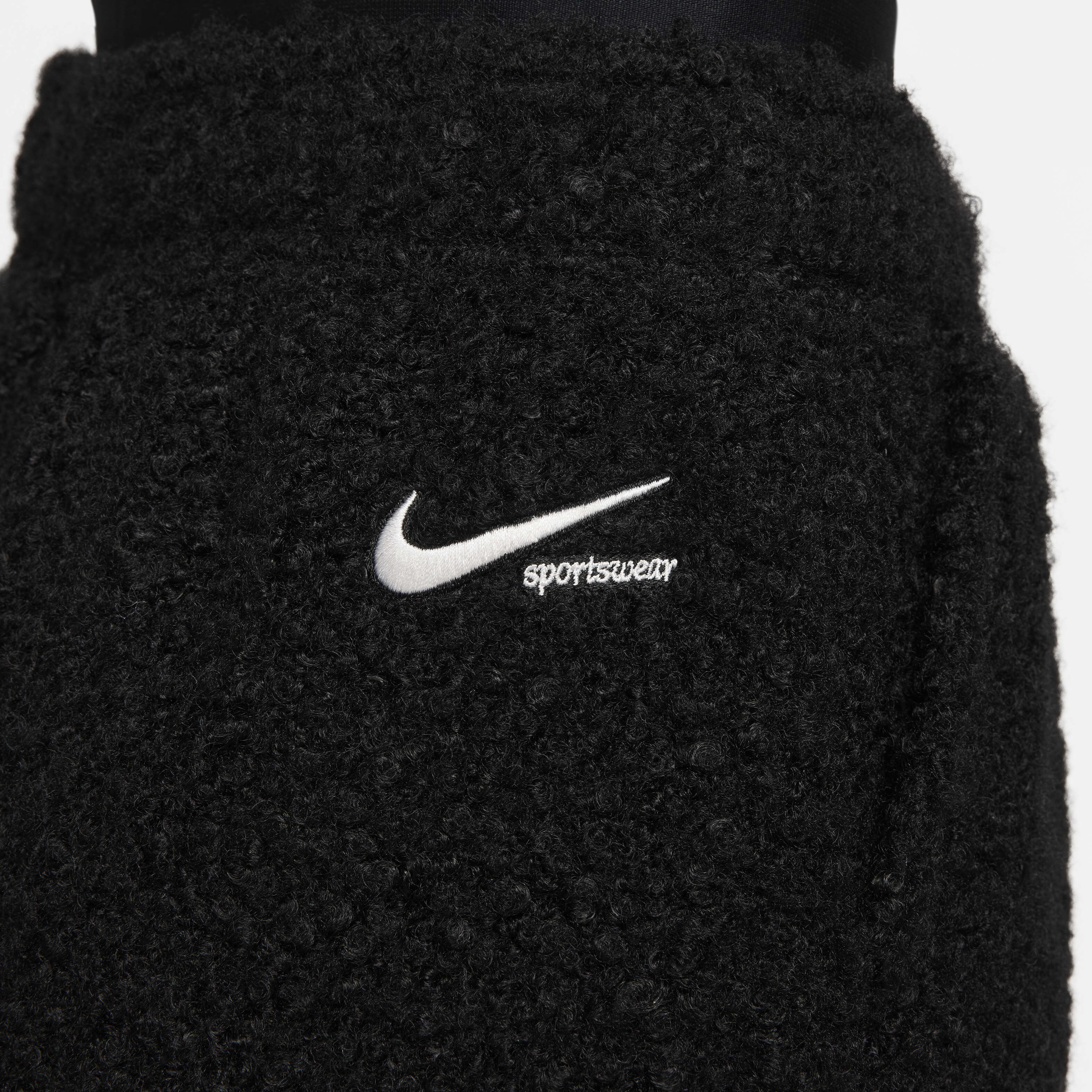 Nike Sportswear Collection image number 4