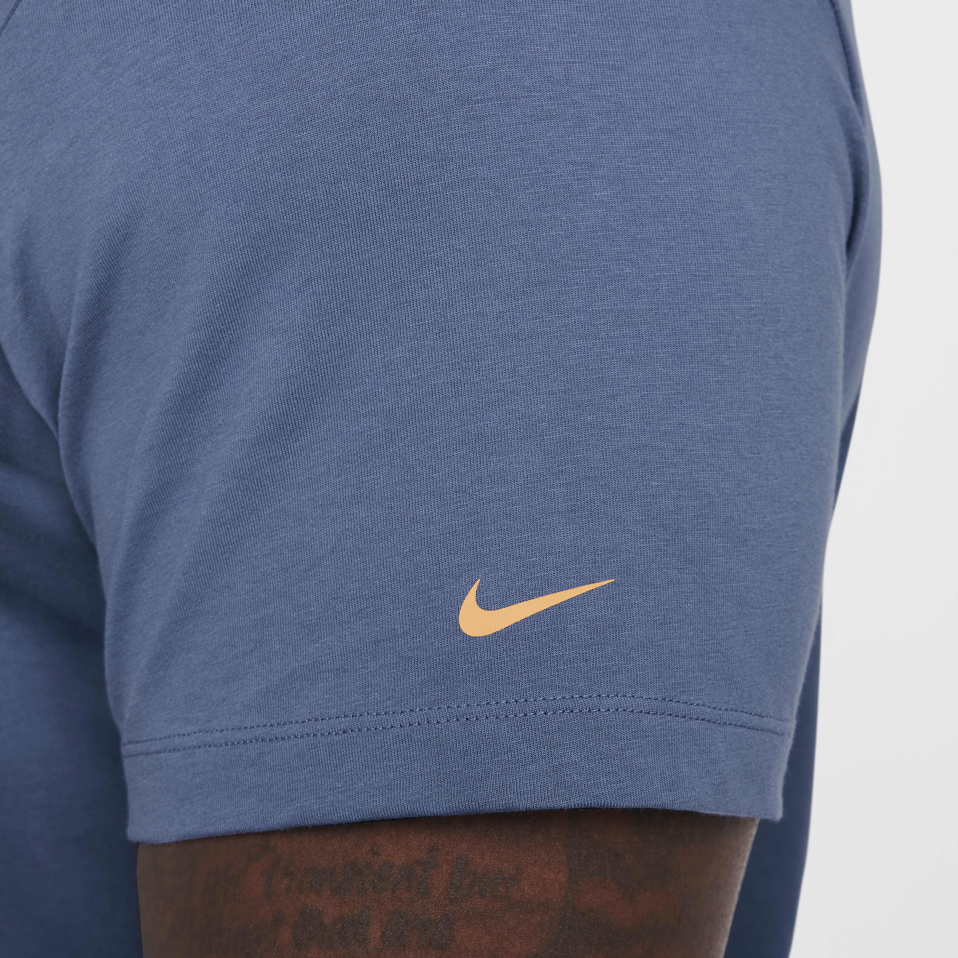 ليبرون image number 10