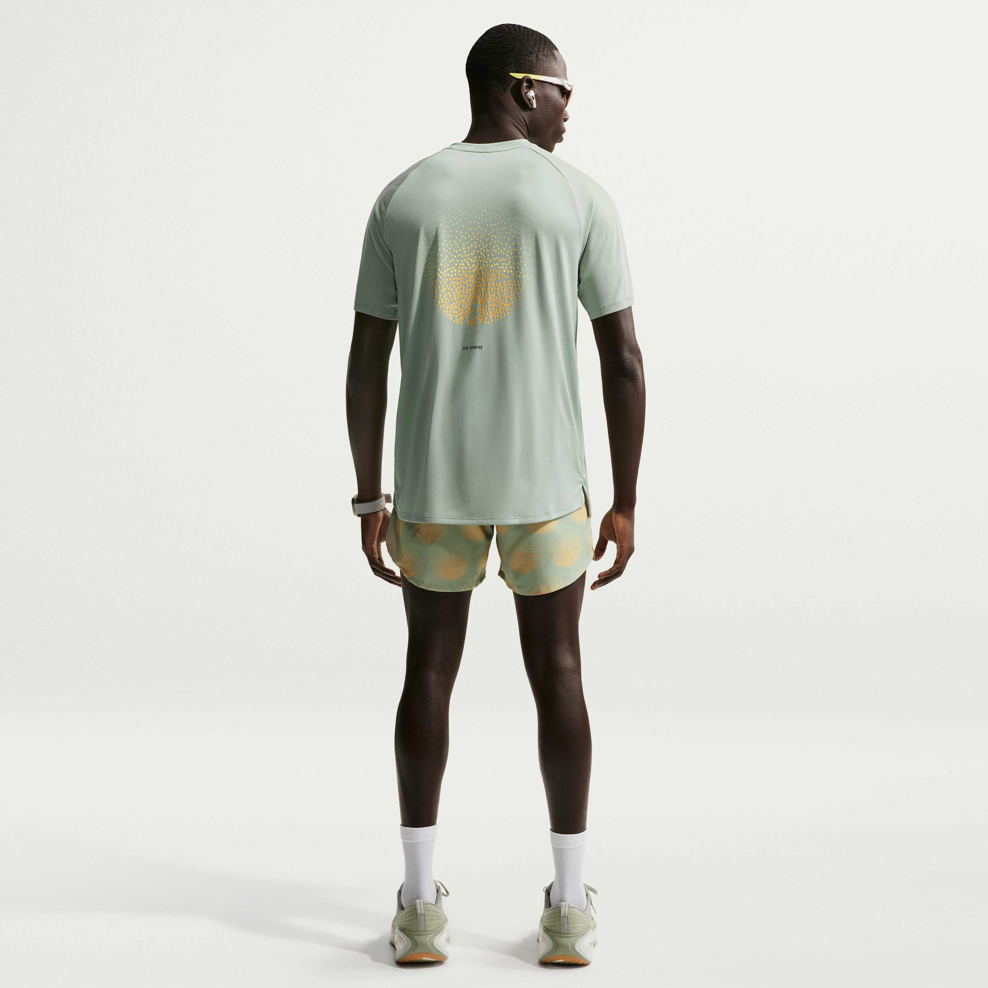 نايكي سترايد image number 4