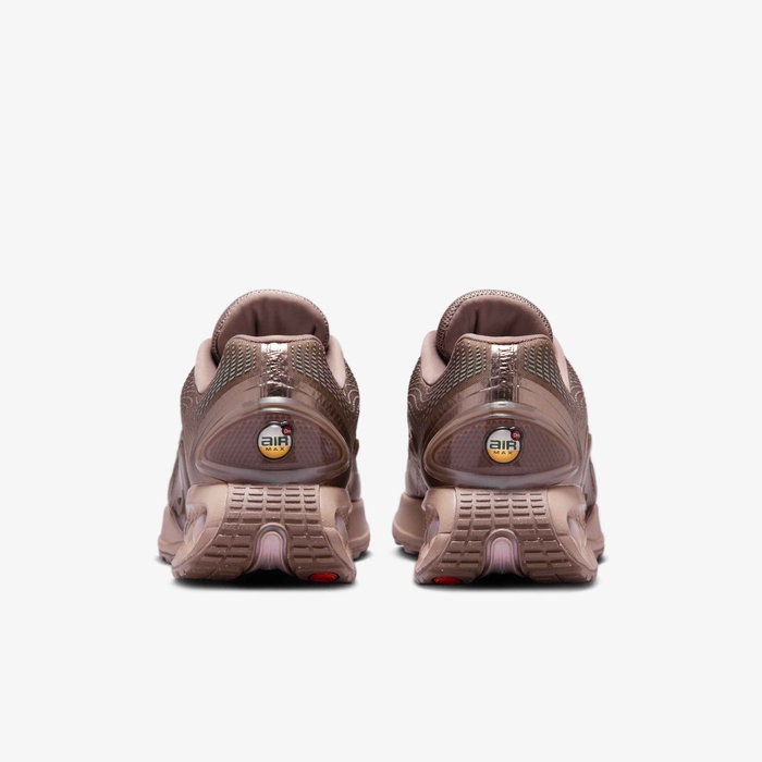 نايكي اير ماكس دي ان image number 5 نايكي اير ماكس دي ان image number 5