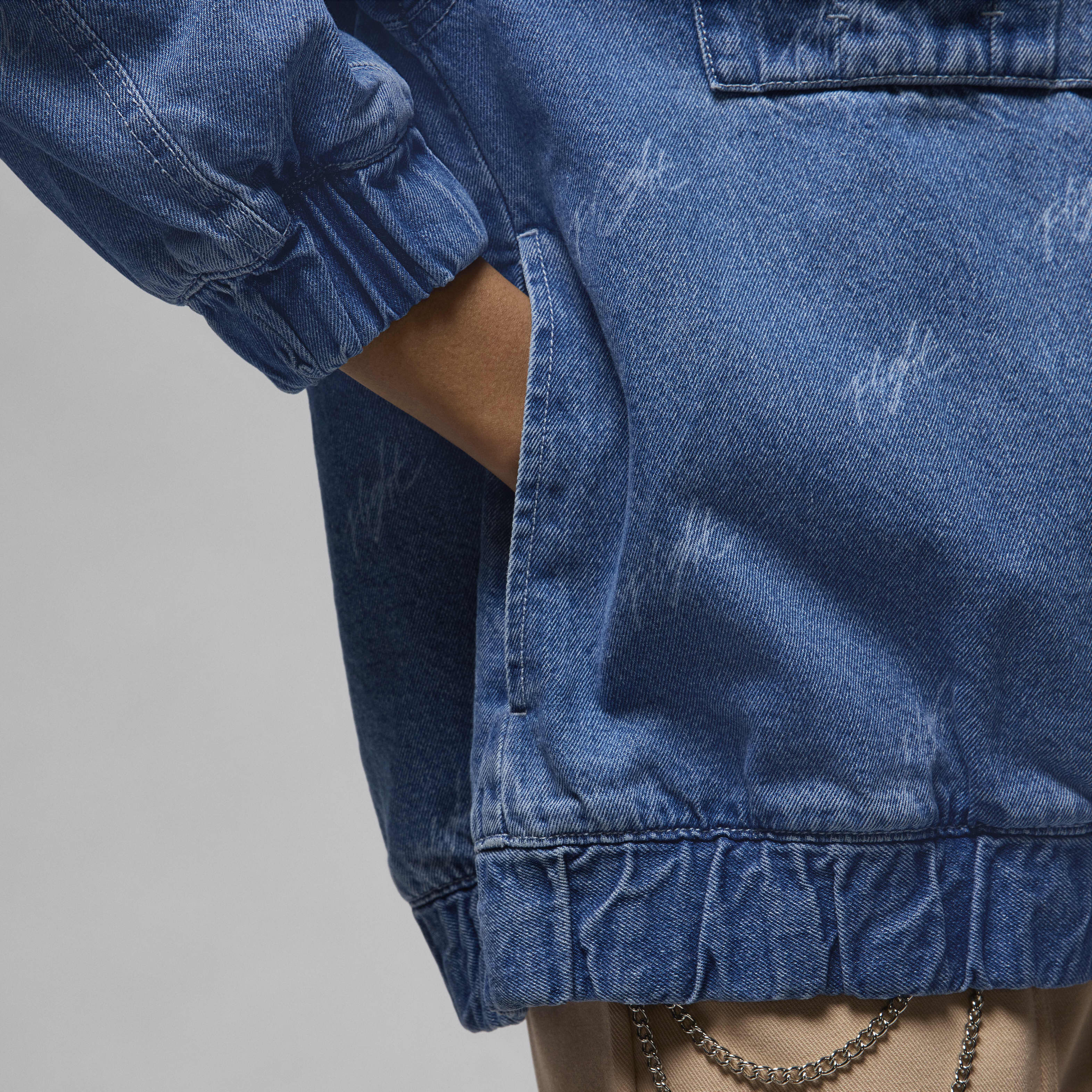 Jordan Renegade image number 4