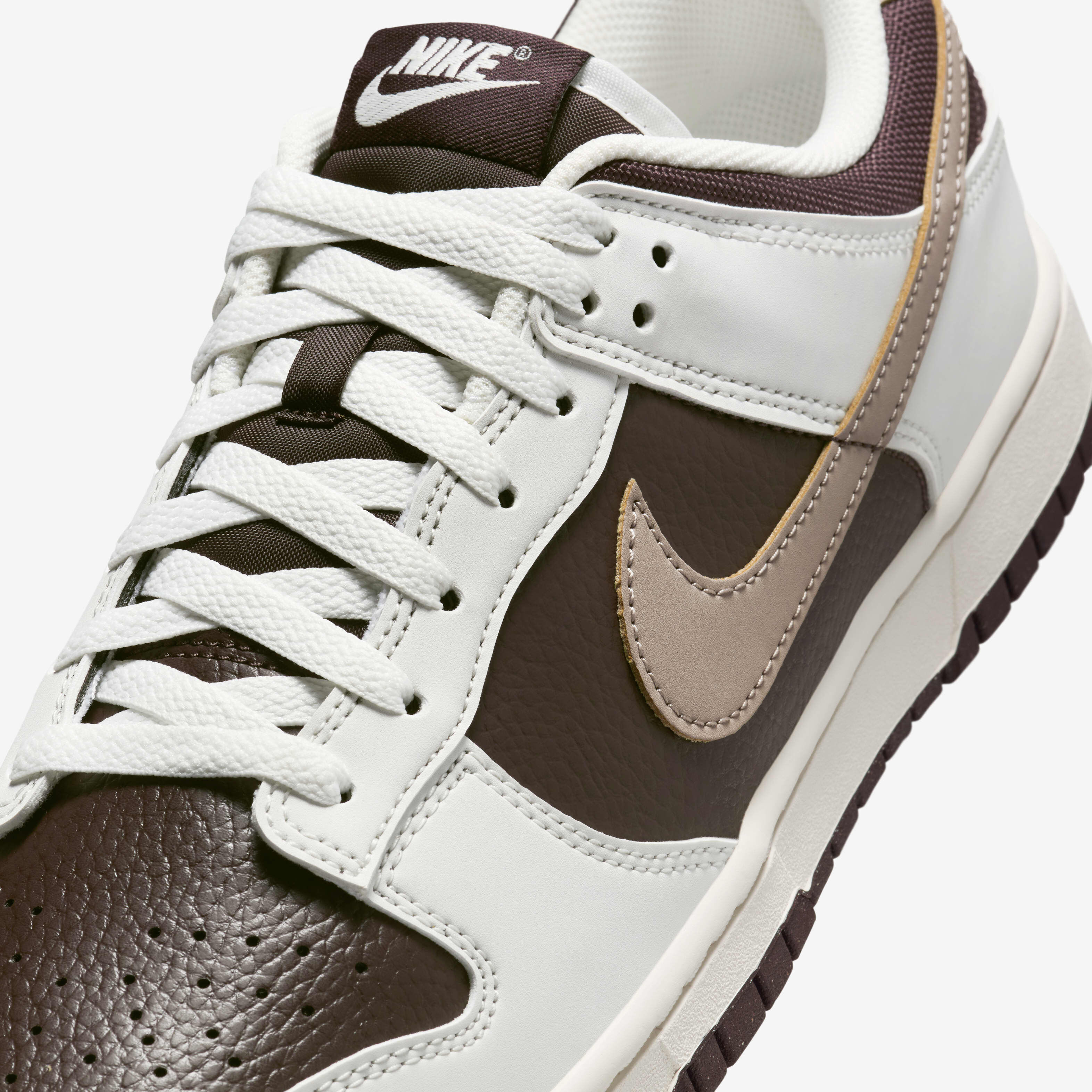 Nike Dunk Low image number 6